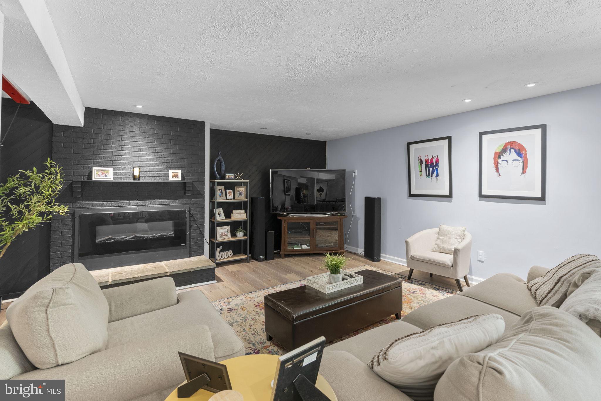 GOSHEN ESTATES - Residential