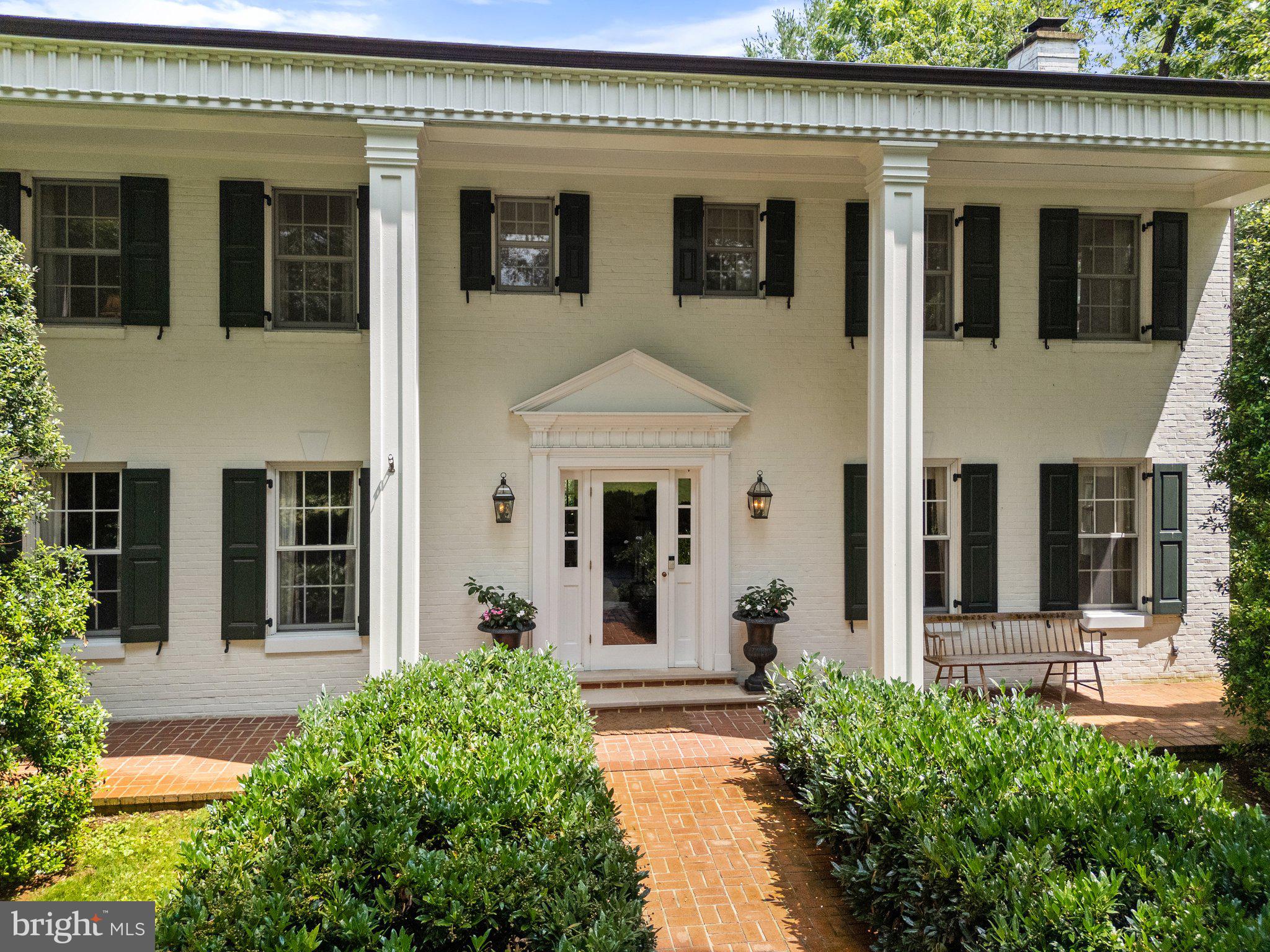 MIDDLEBURG - Residential