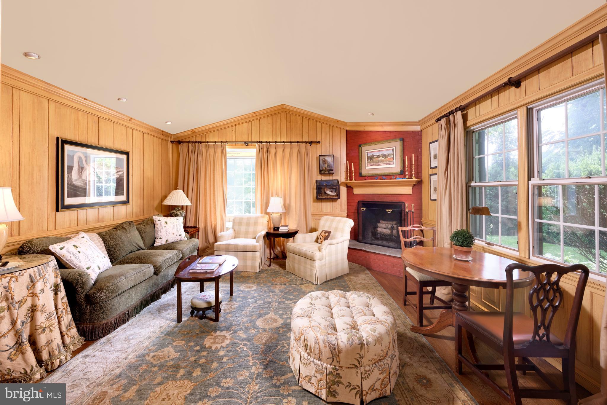 MIDDLEBURG - Residential