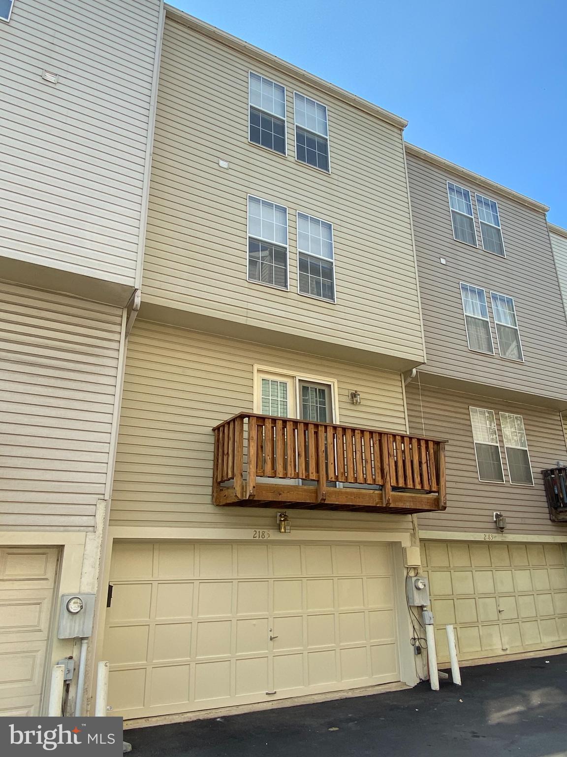 MILBURN TERRACE - Residential Lease