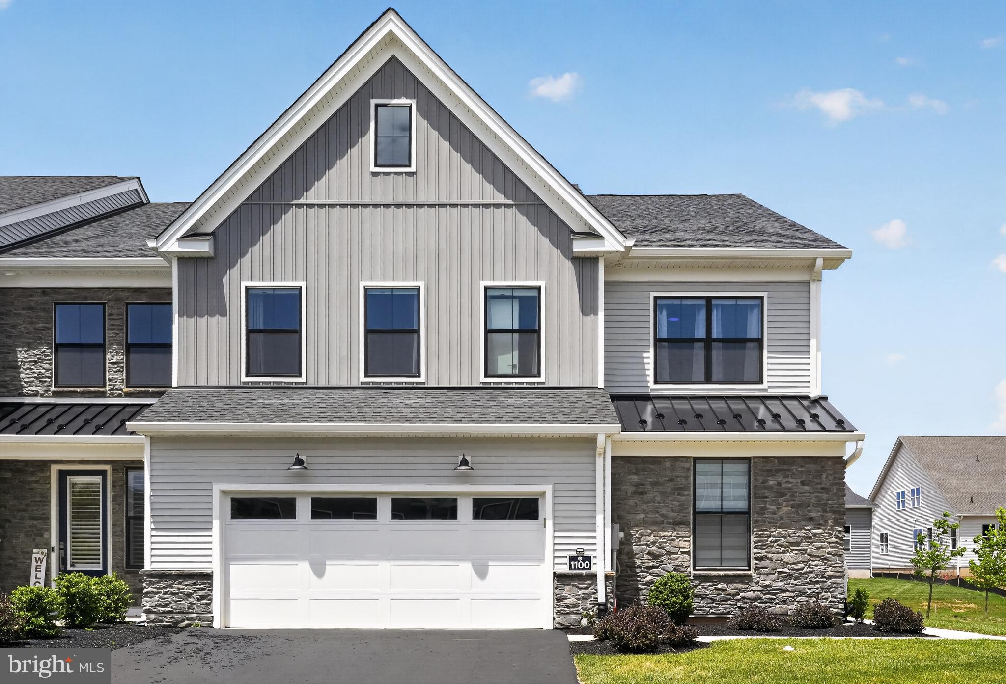 REGENCY AT WATERSIDE - Residential