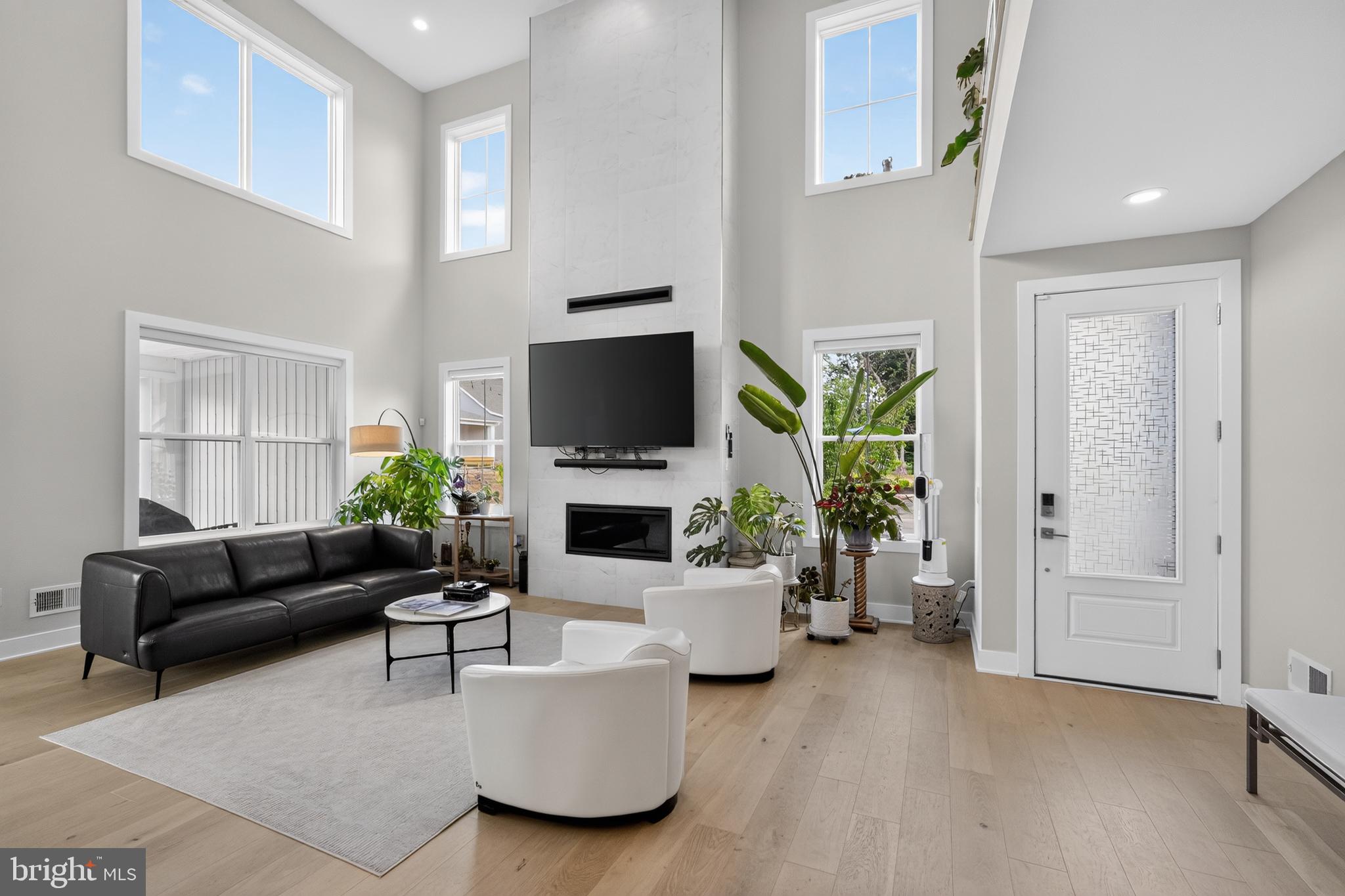 REGENCY AT WATERSIDE - Residential