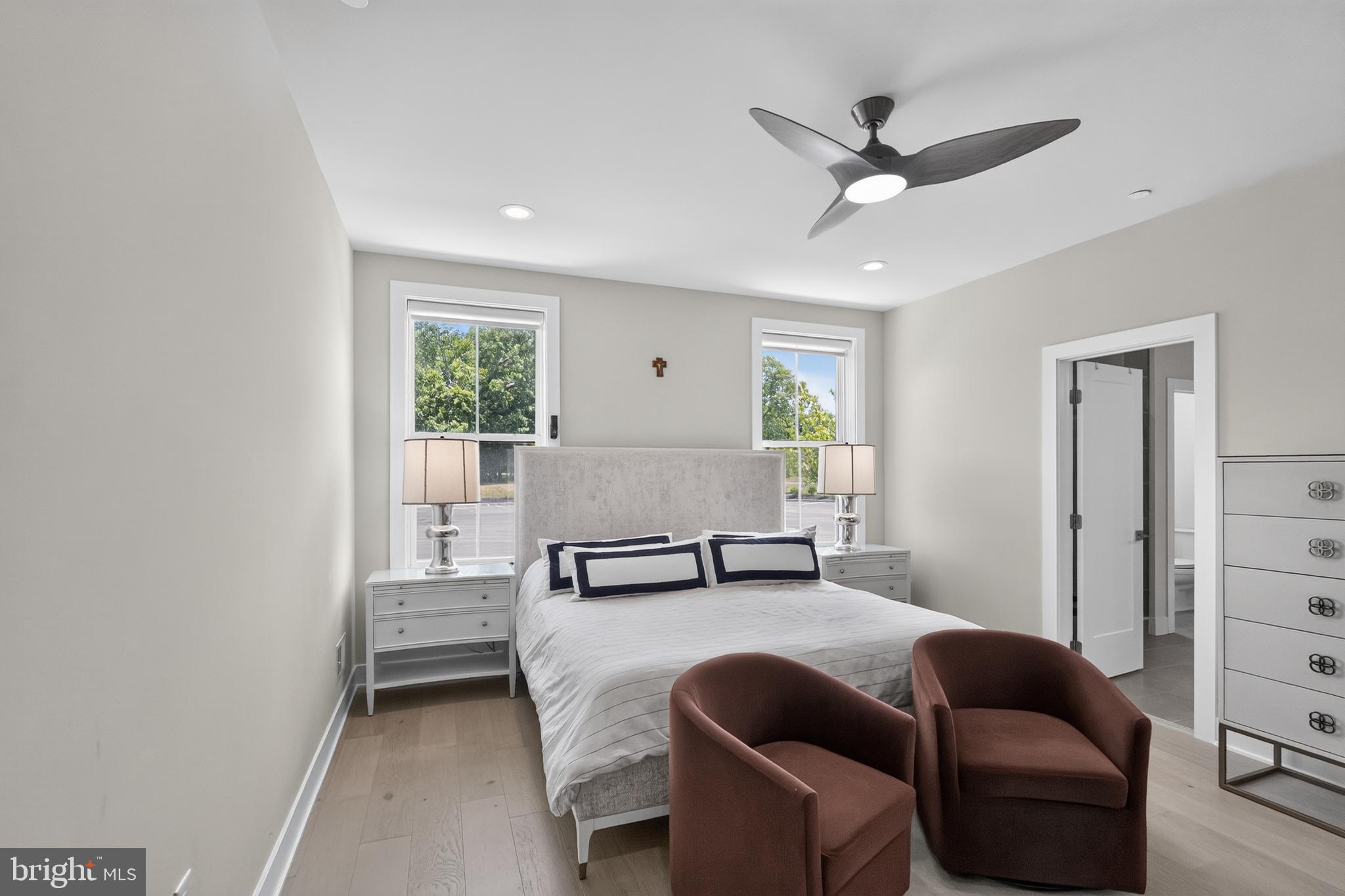 REGENCY AT WATERSIDE - Residential