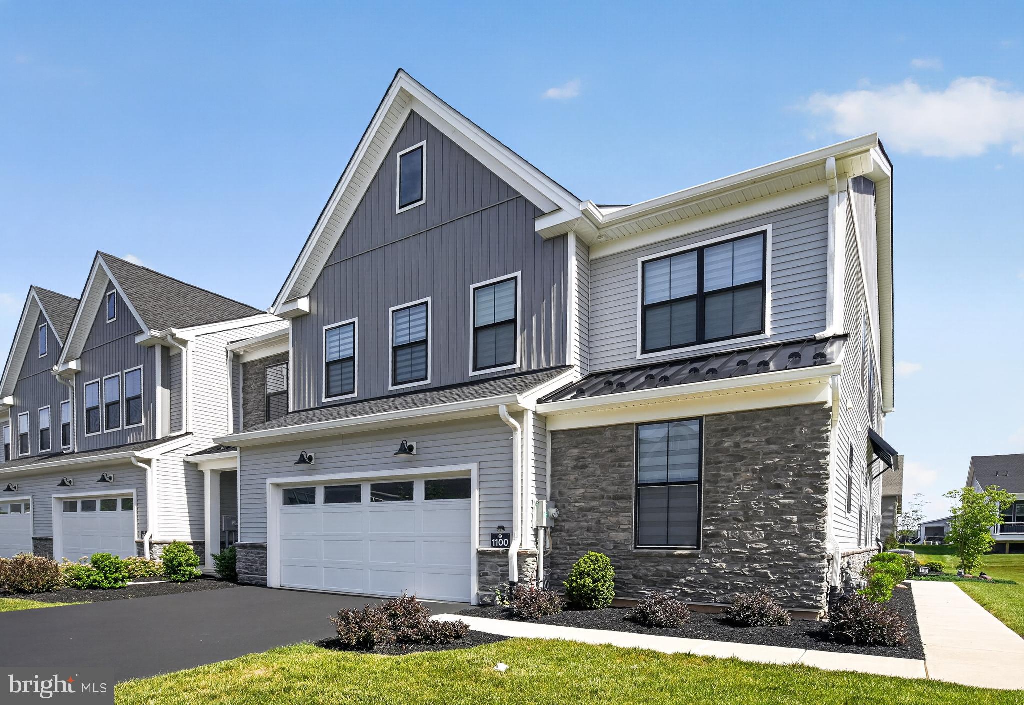 REGENCY AT WATERSIDE - Residential