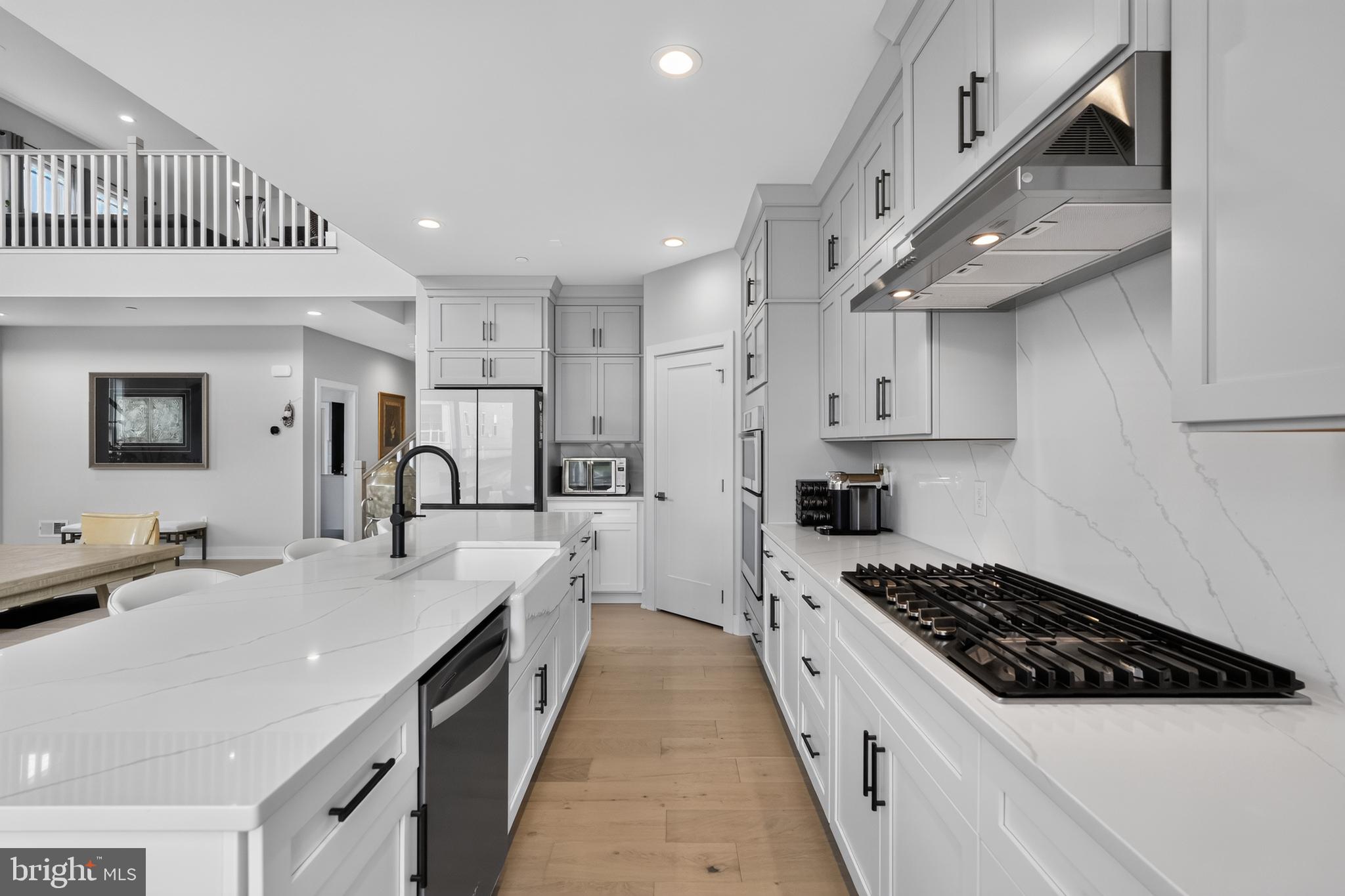 REGENCY AT WATERSIDE - Residential