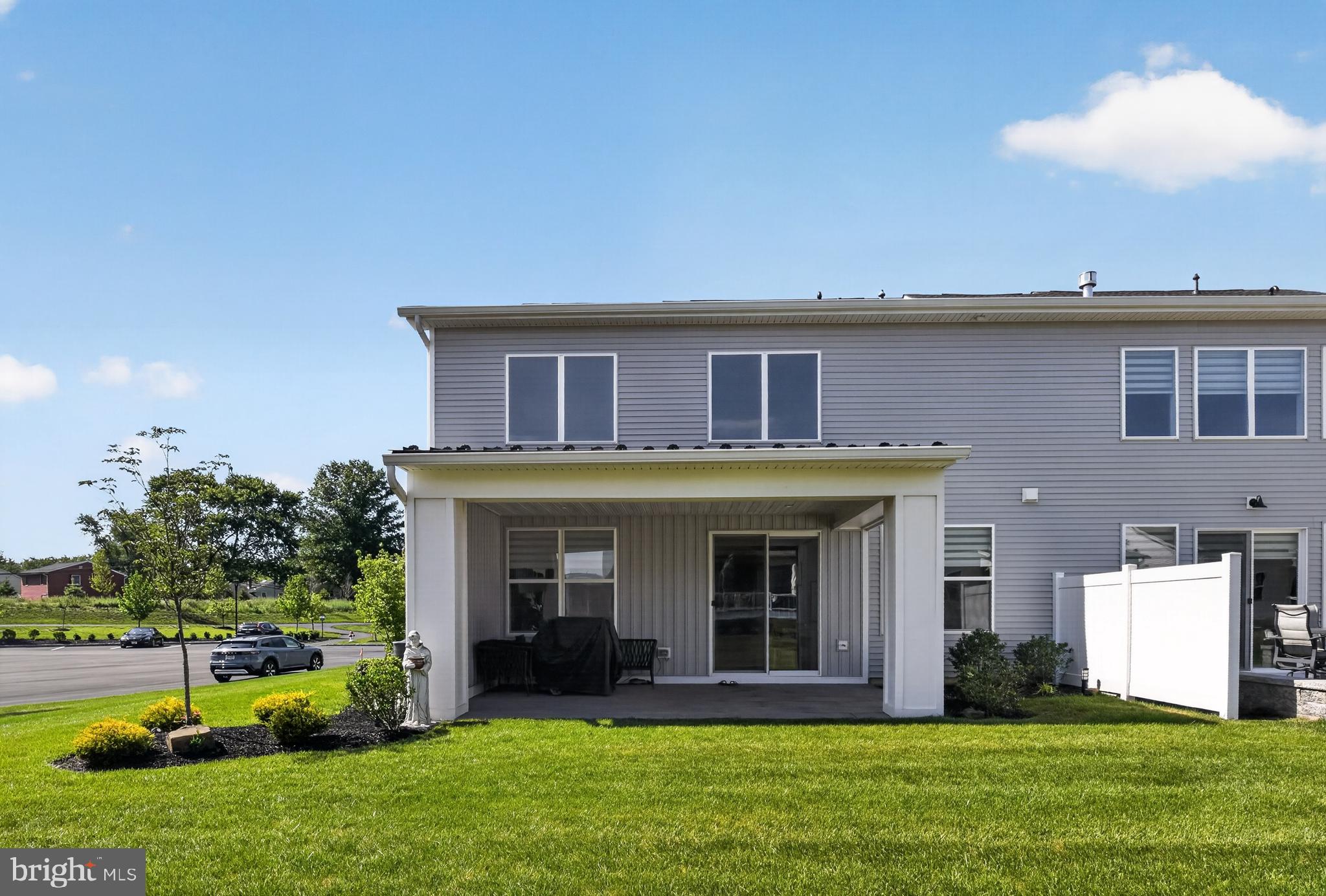 REGENCY AT WATERSIDE - Residential