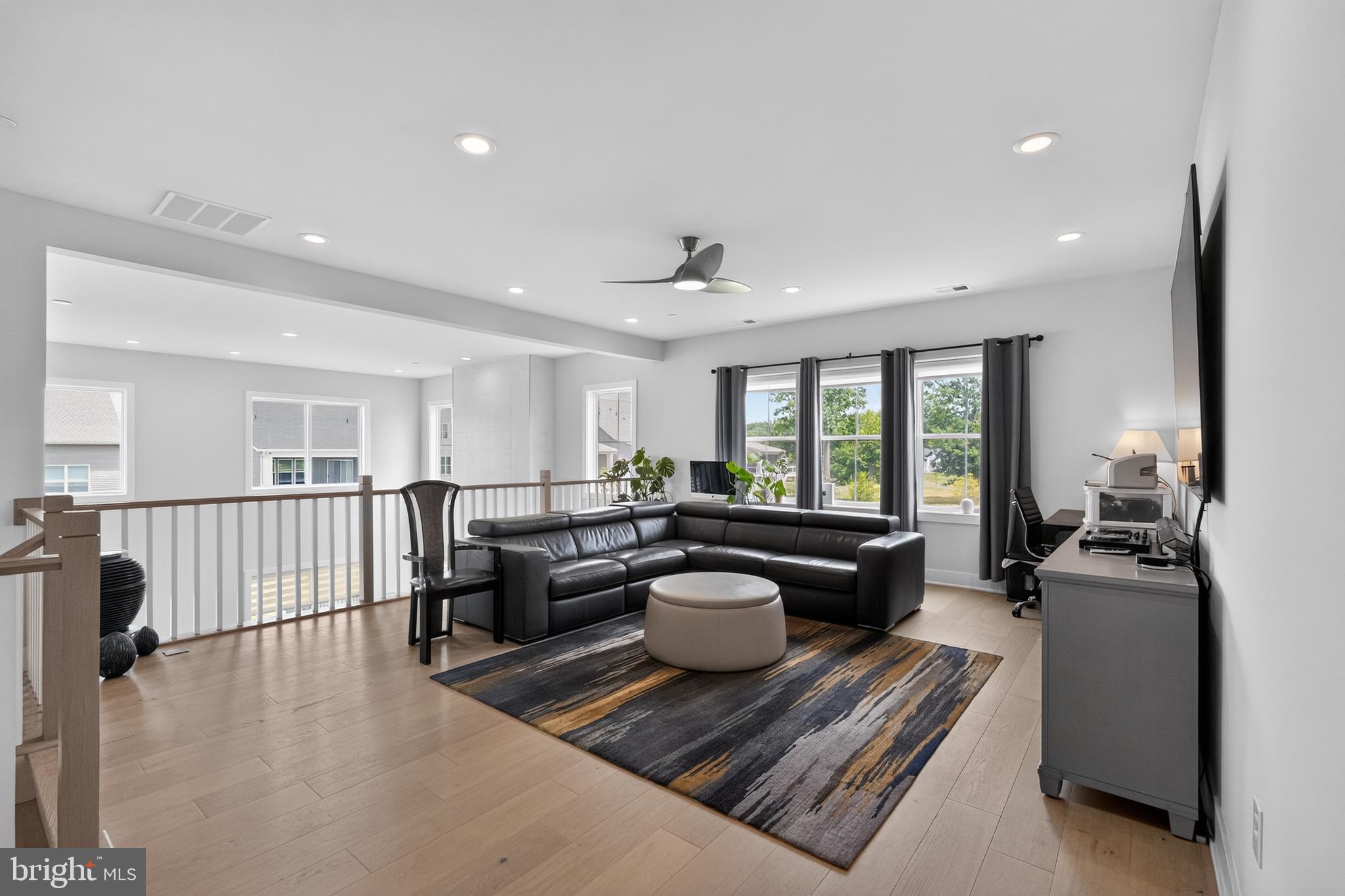 REGENCY AT WATERSIDE - Residential