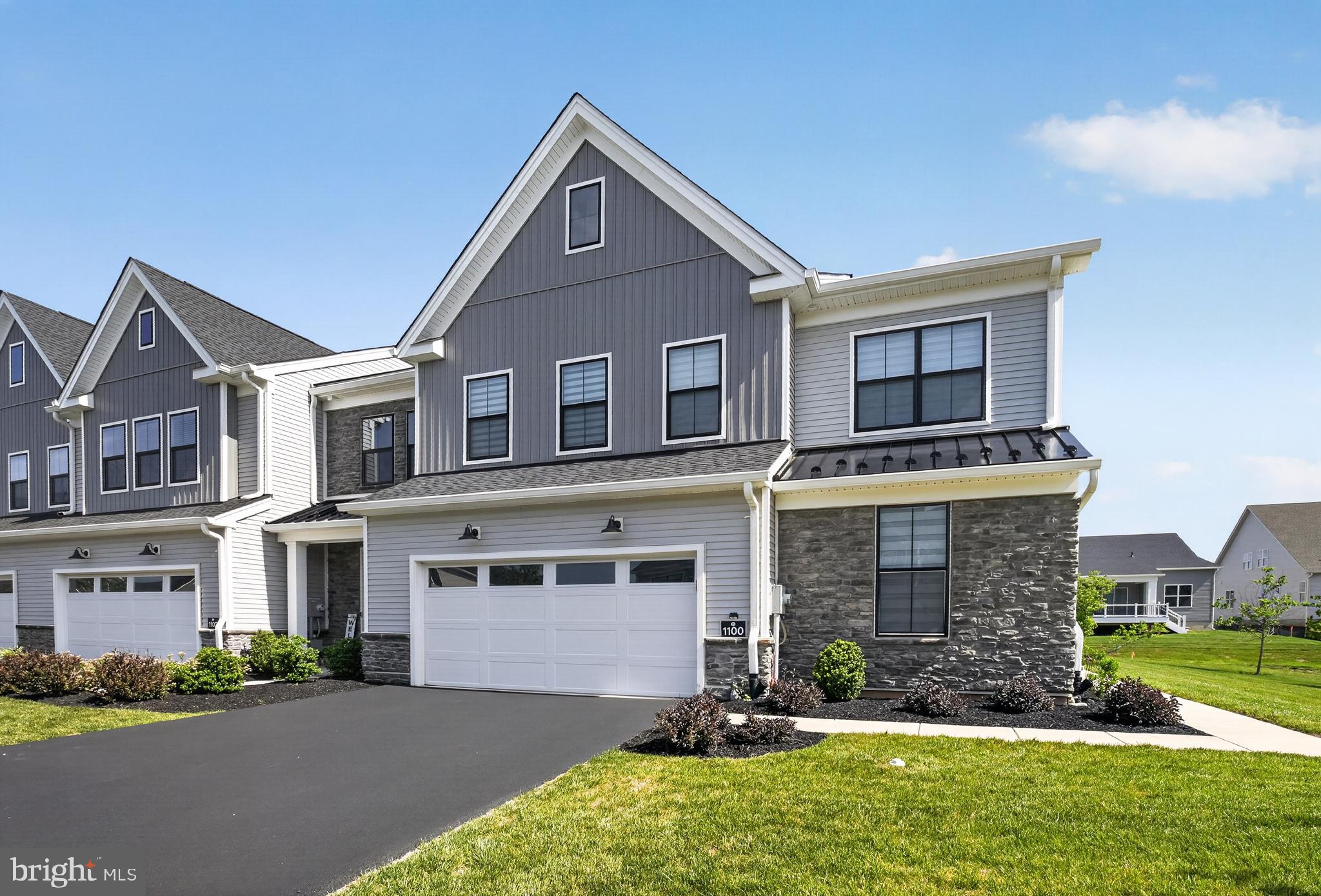 REGENCY AT WATERSIDE - Residential