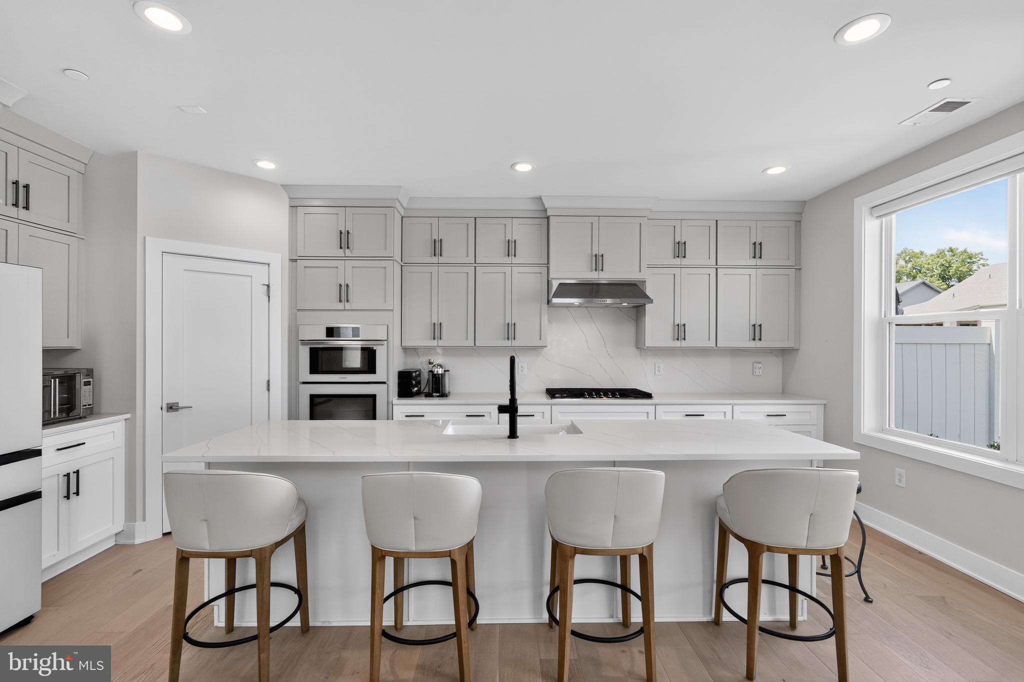 REGENCY AT WATERSIDE - Residential