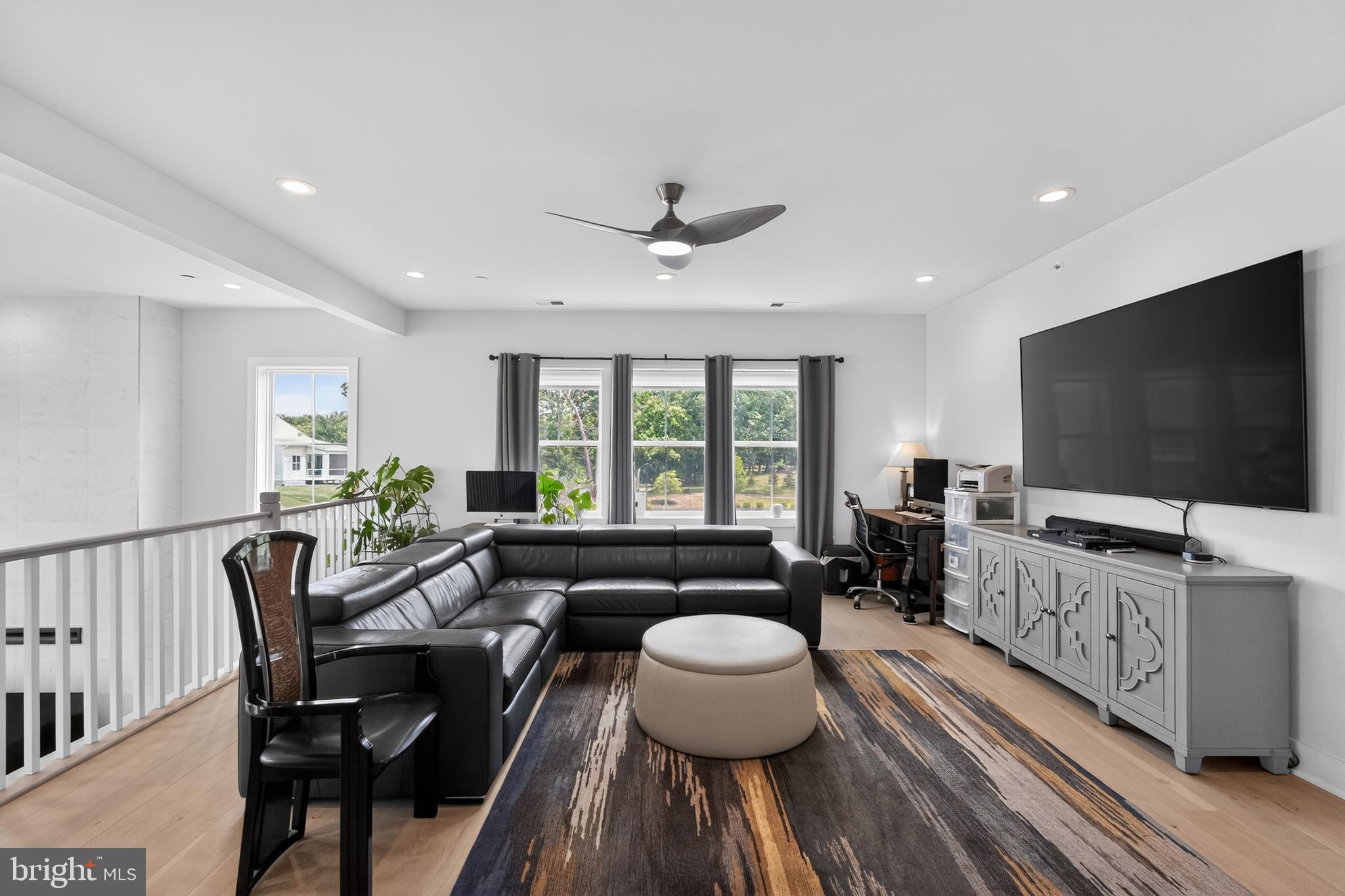 REGENCY AT WATERSIDE - Residential