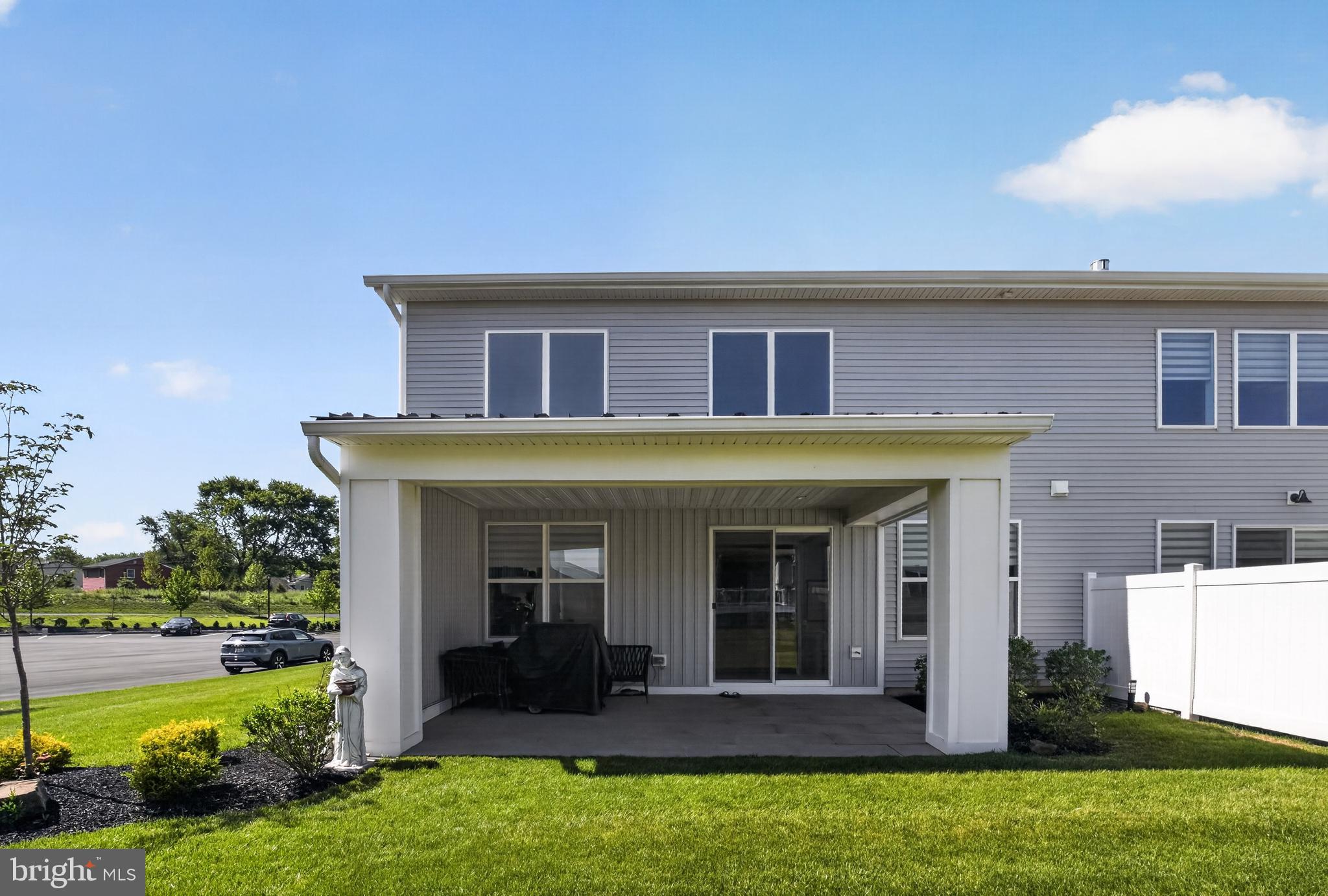 REGENCY AT WATERSIDE - Residential