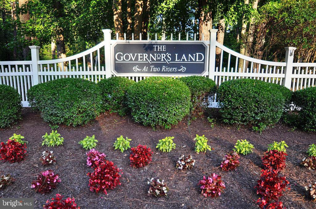 GOVERNOR'S LAND - Residential