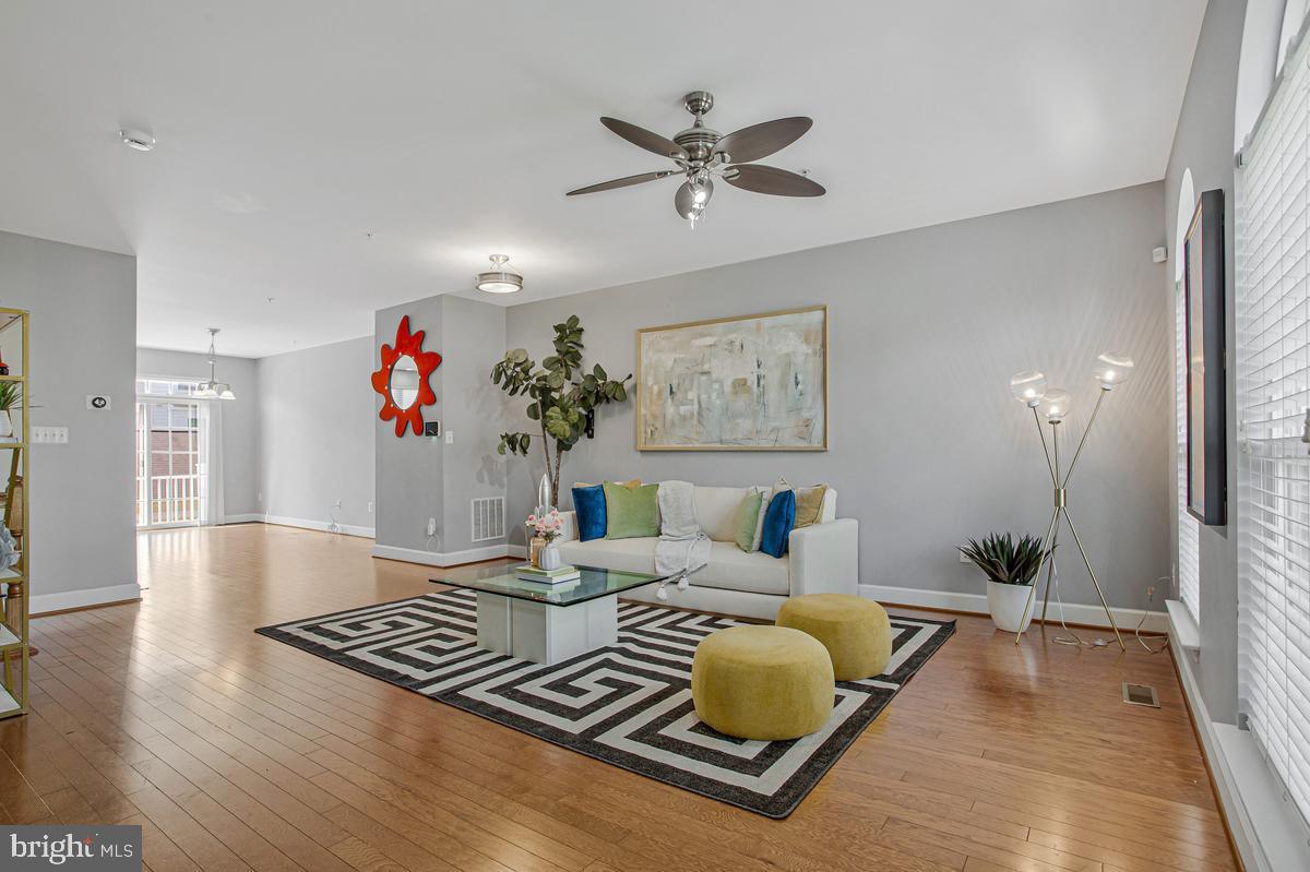 VICTORY PROMENADE - Residential