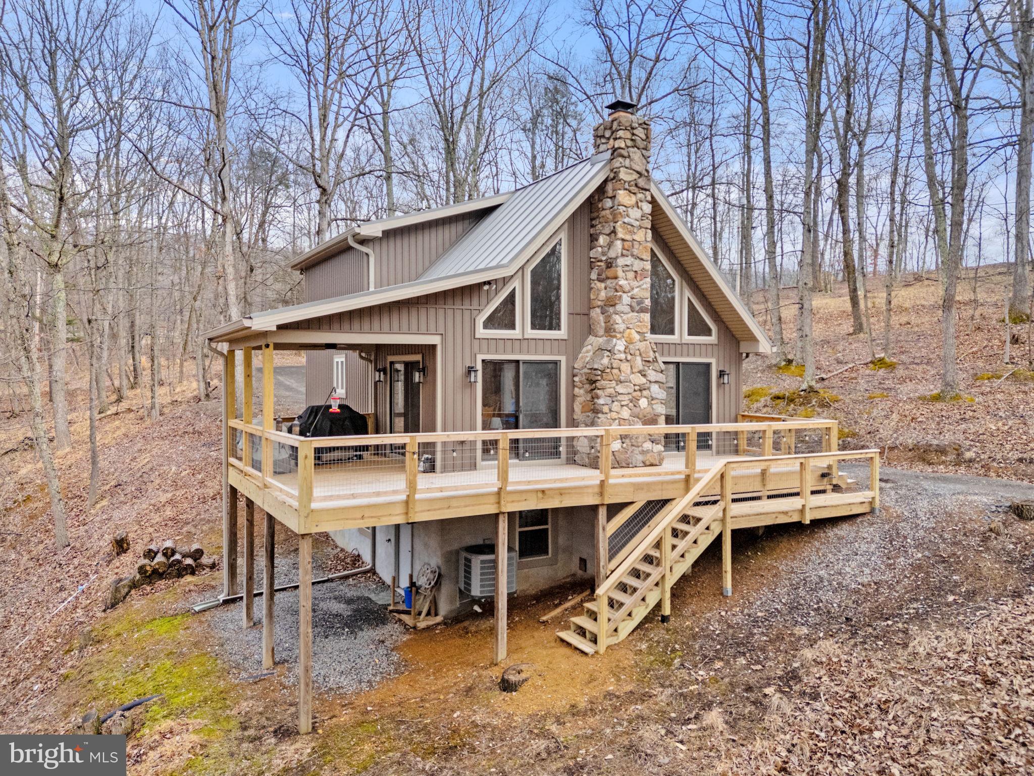 THE CROSSING AT GREAT CACAPON - Residential