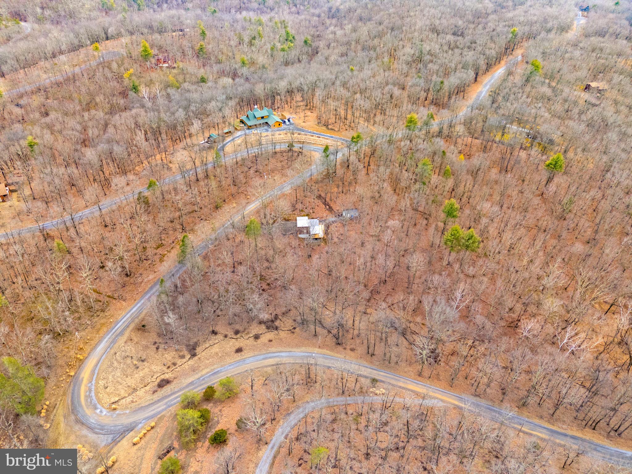 THE CROSSING AT GREAT CACAPON - Residential