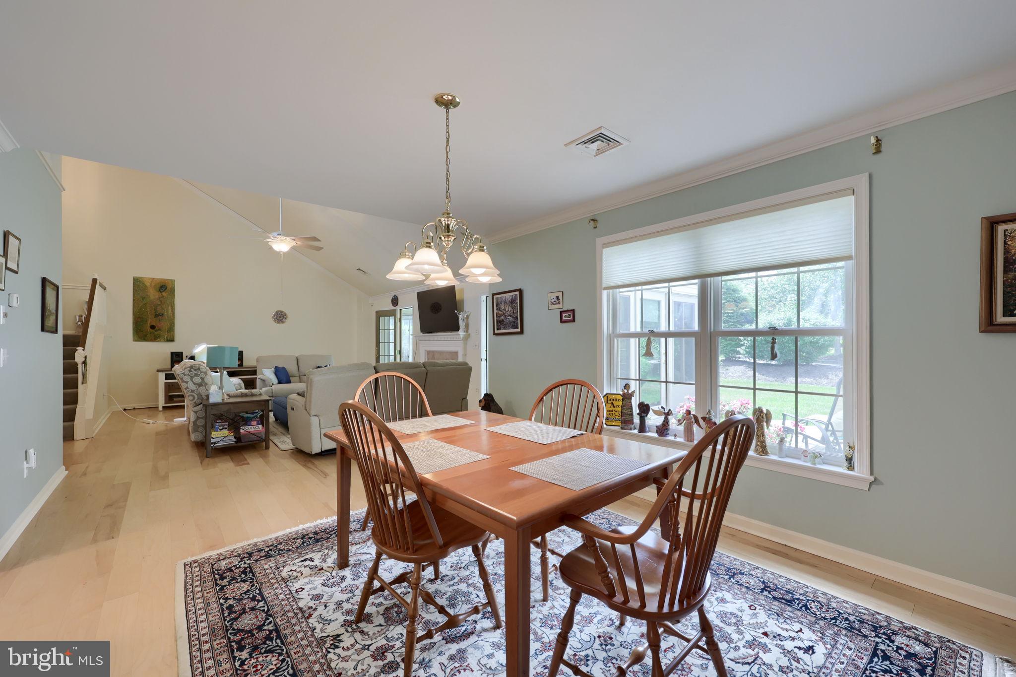 CAMBRIDGE COMMONS - Residential