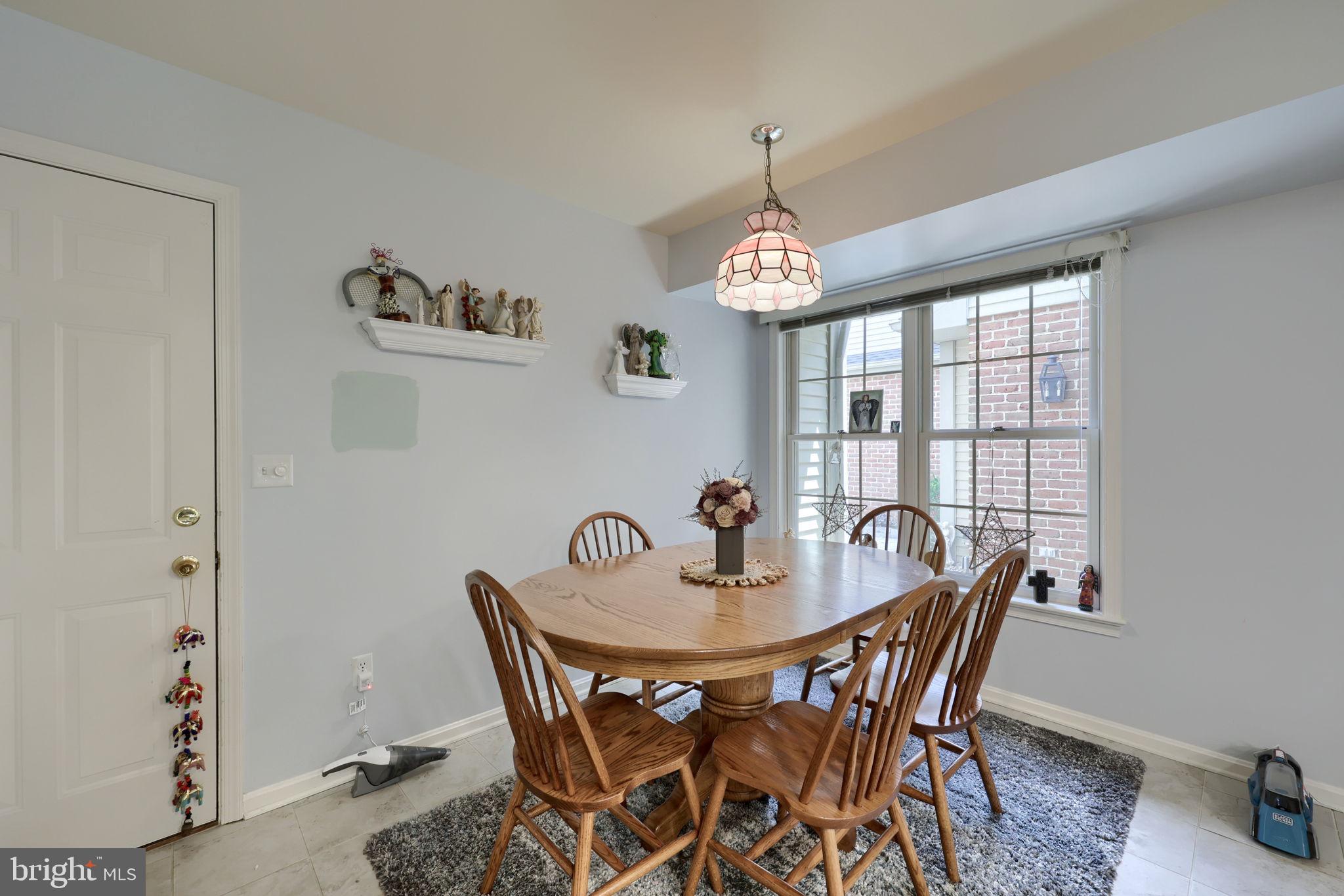 CAMBRIDGE COMMONS - Residential