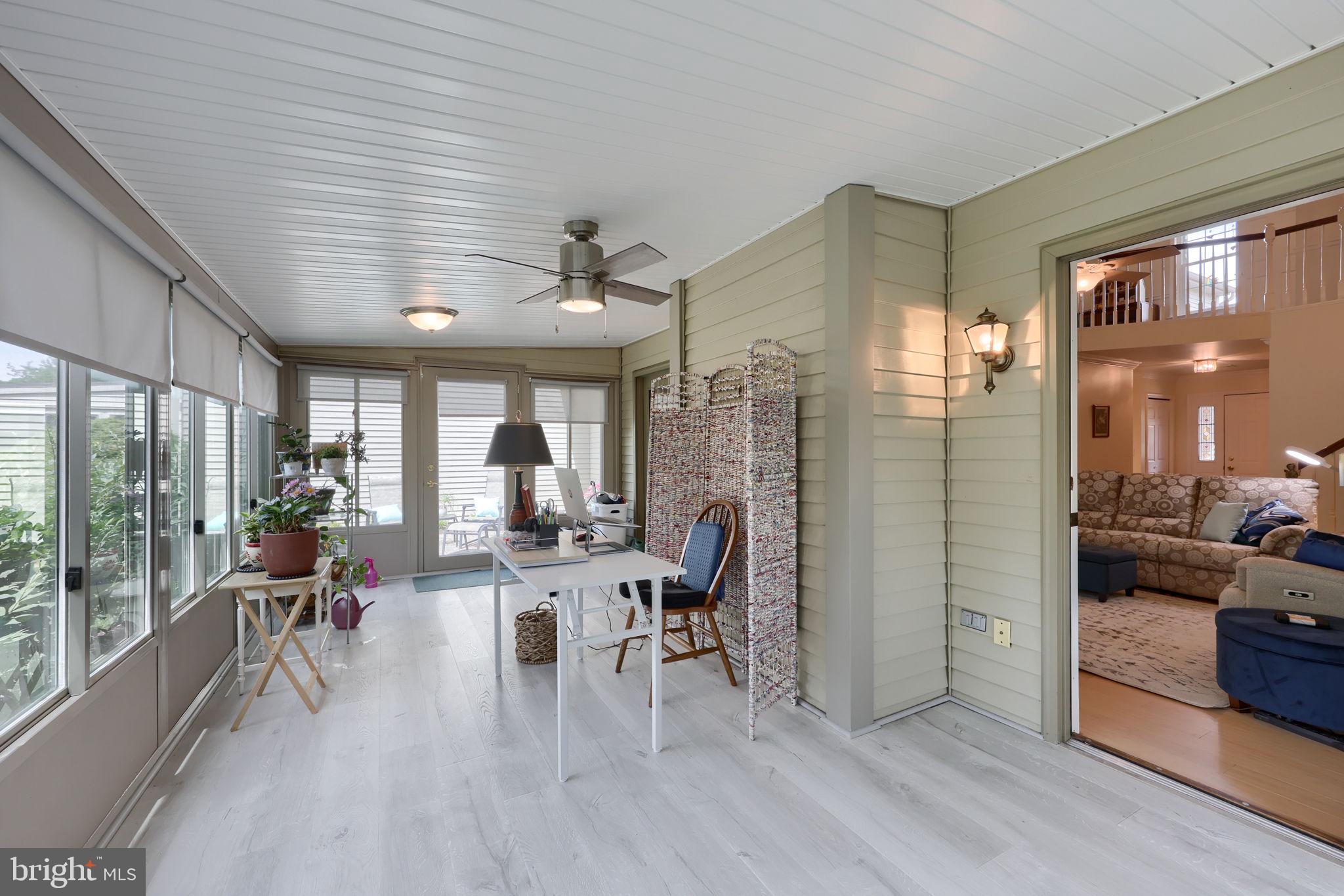 CAMBRIDGE COMMONS - Residential