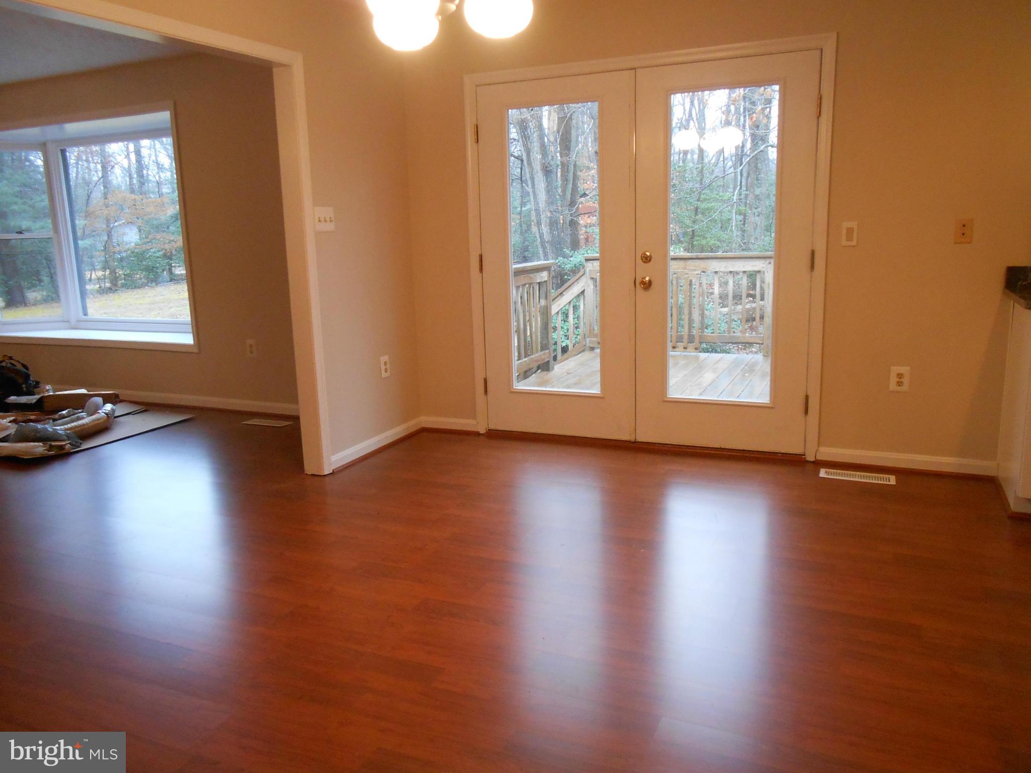 DRUM CLIFFS - Residential Lease