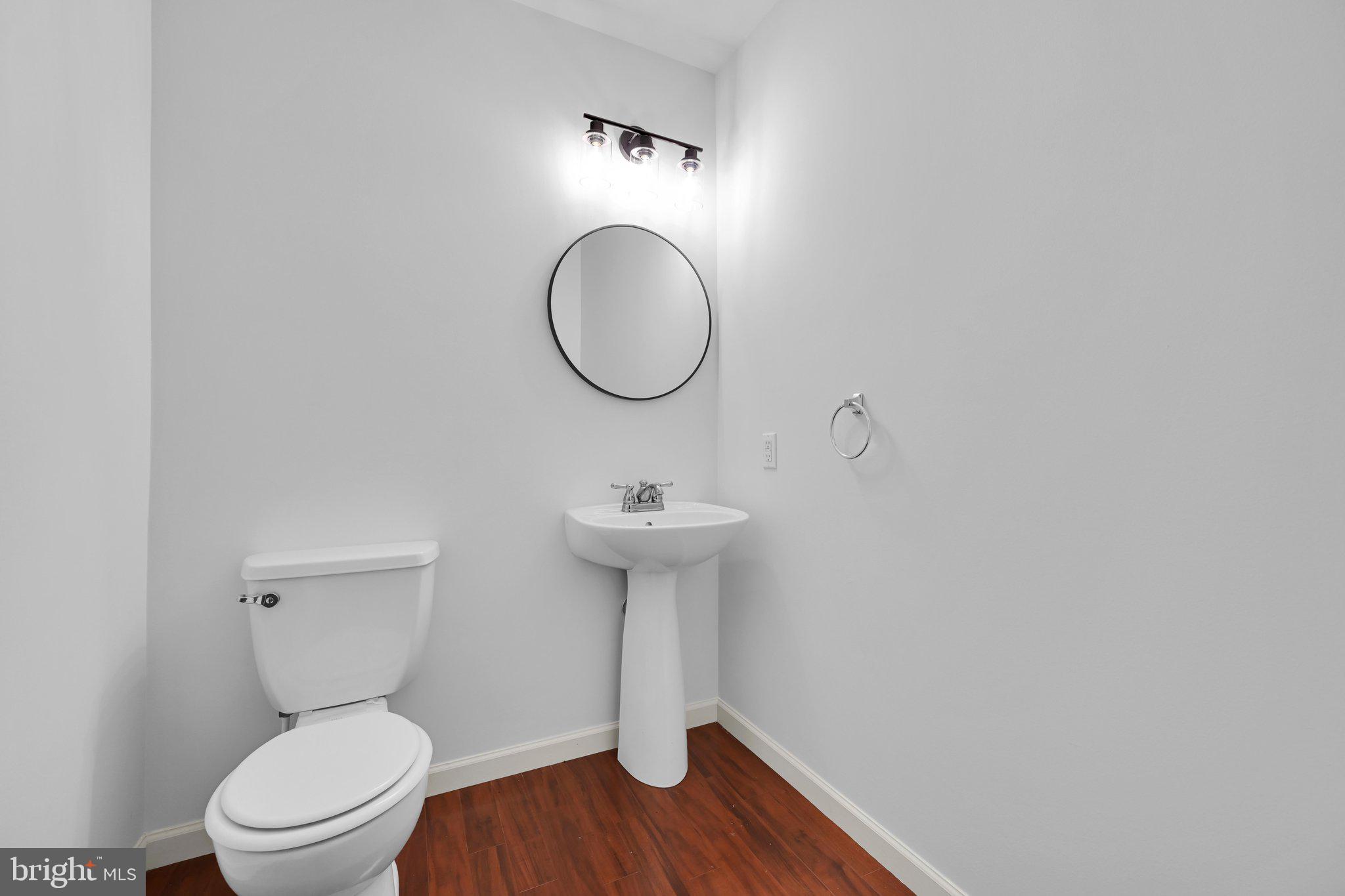SUNNYSIDE - Residential