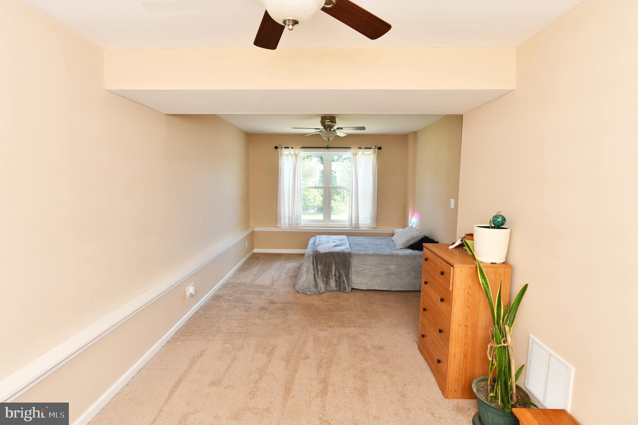 SHAWNEELAND - Residential