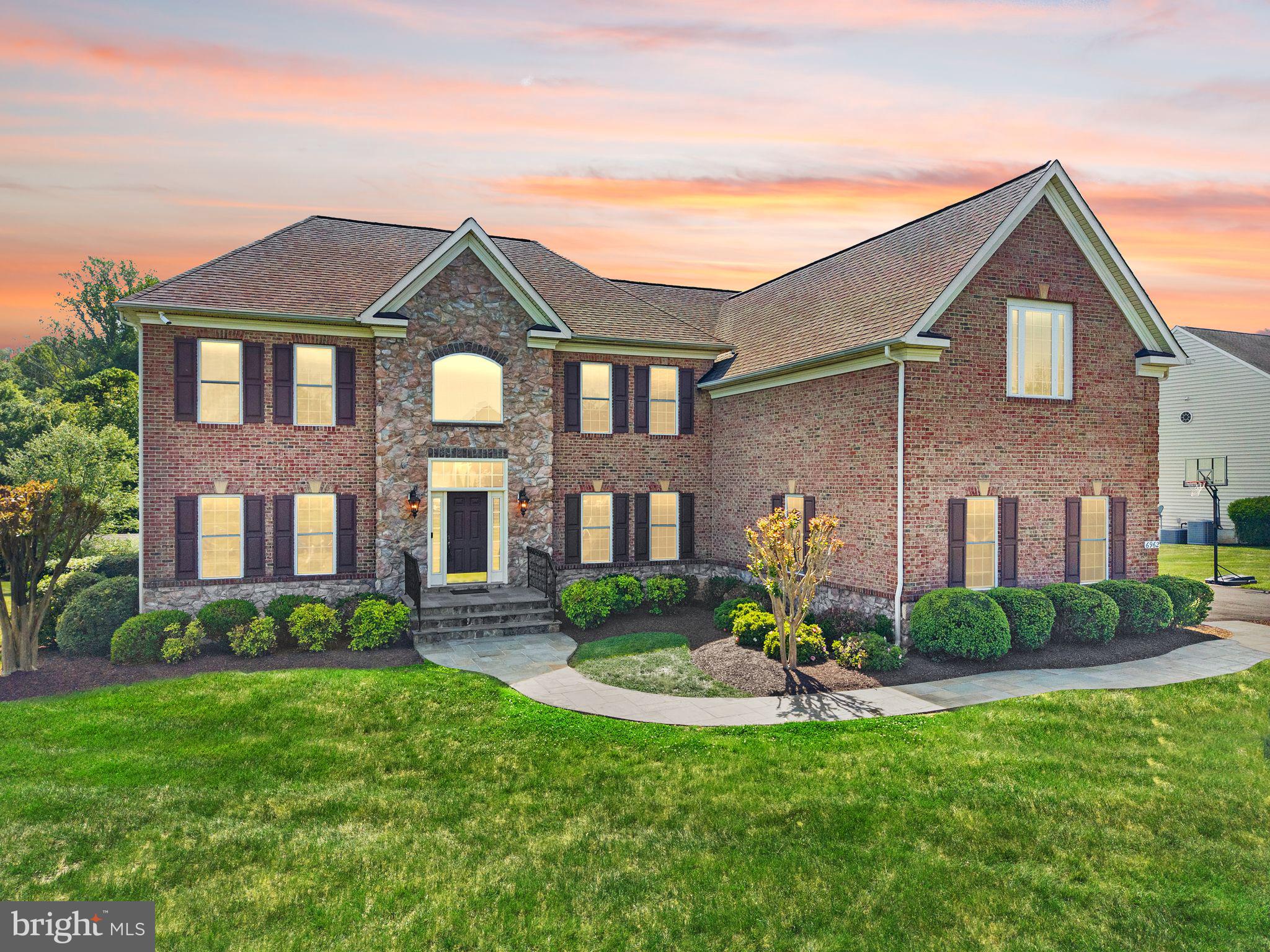 BROOKSIDE - Residential