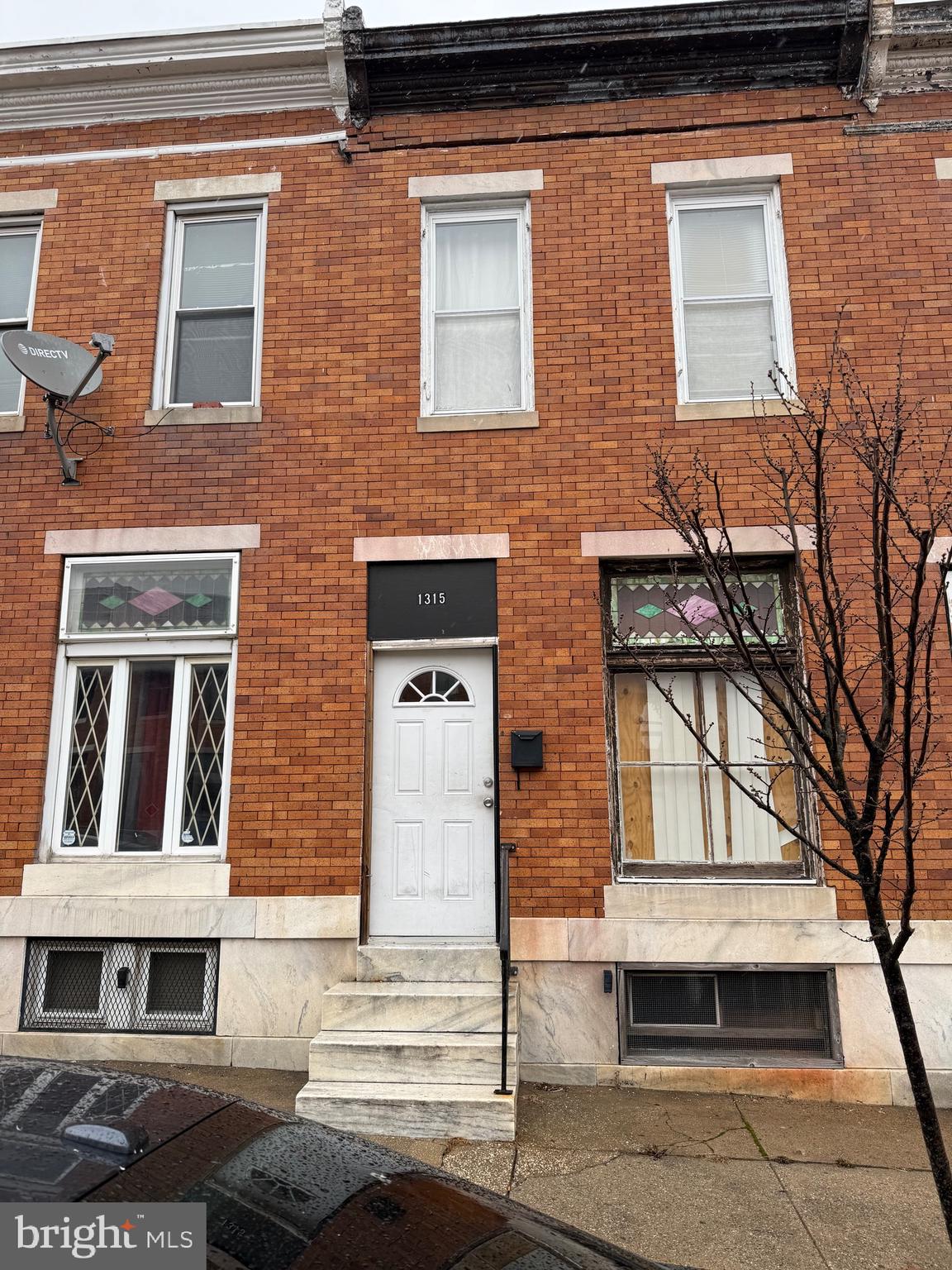BROADWAY EAST - Residential