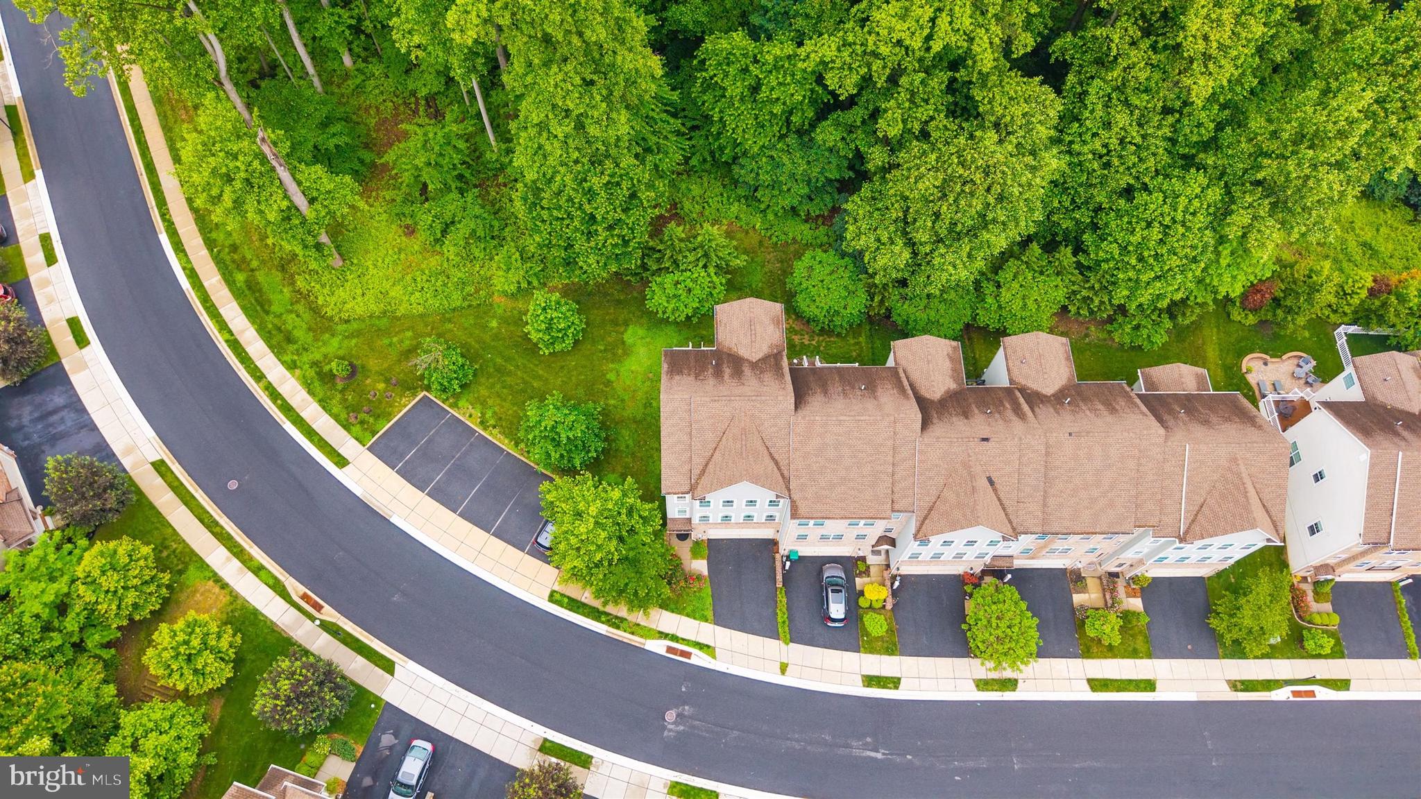 WESTHAMPTON - Residential
