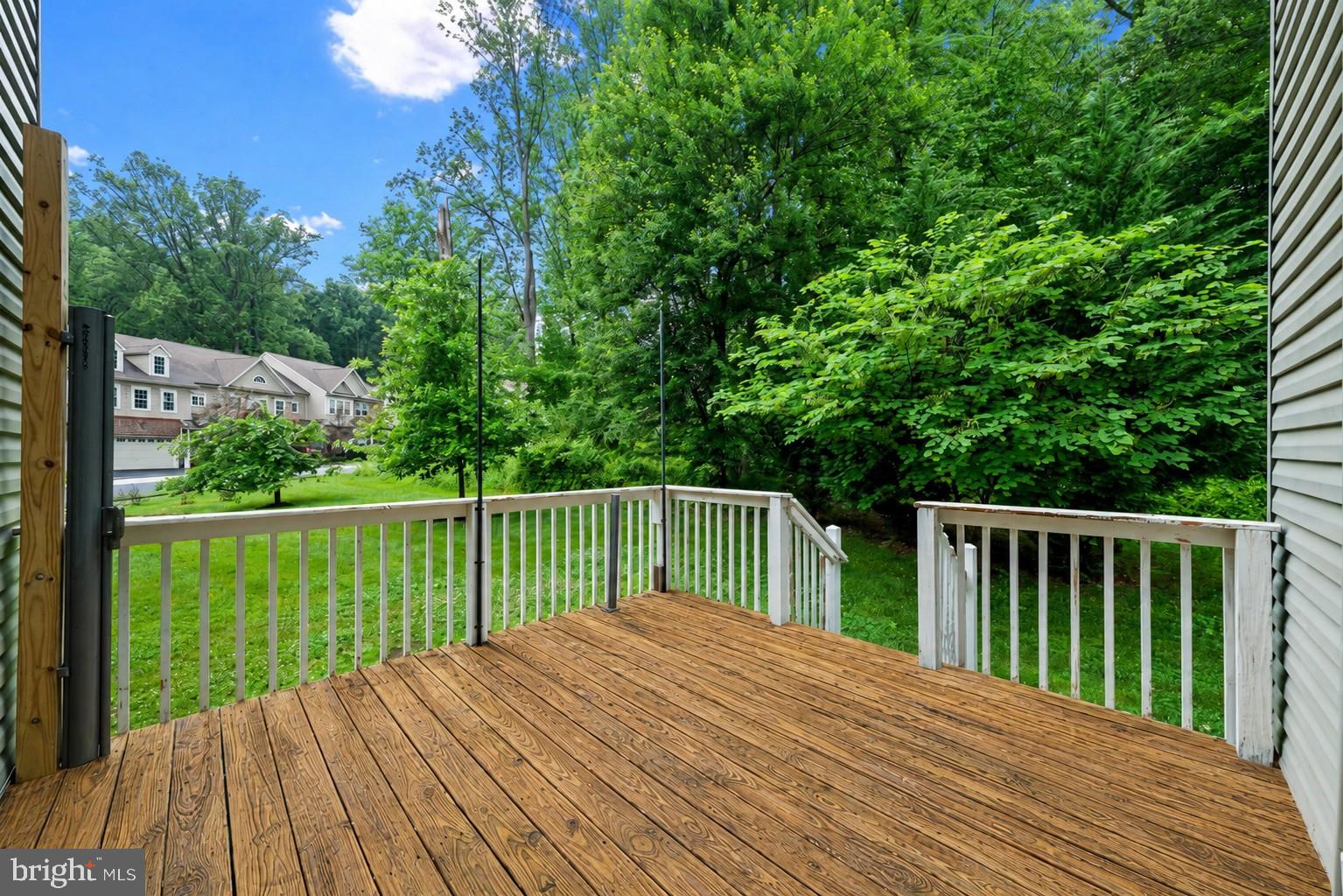 WESTHAMPTON - Residential