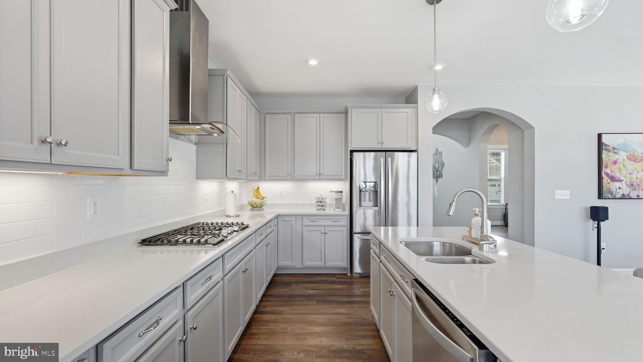 EMBREY MILL - Residential