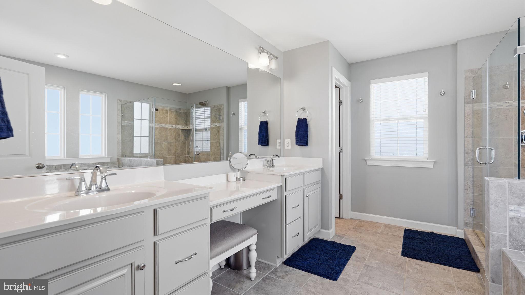 EMBREY MILL - Residential