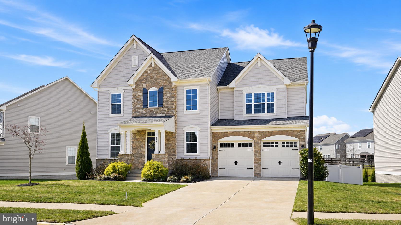 EMBREY MILL - Residential
