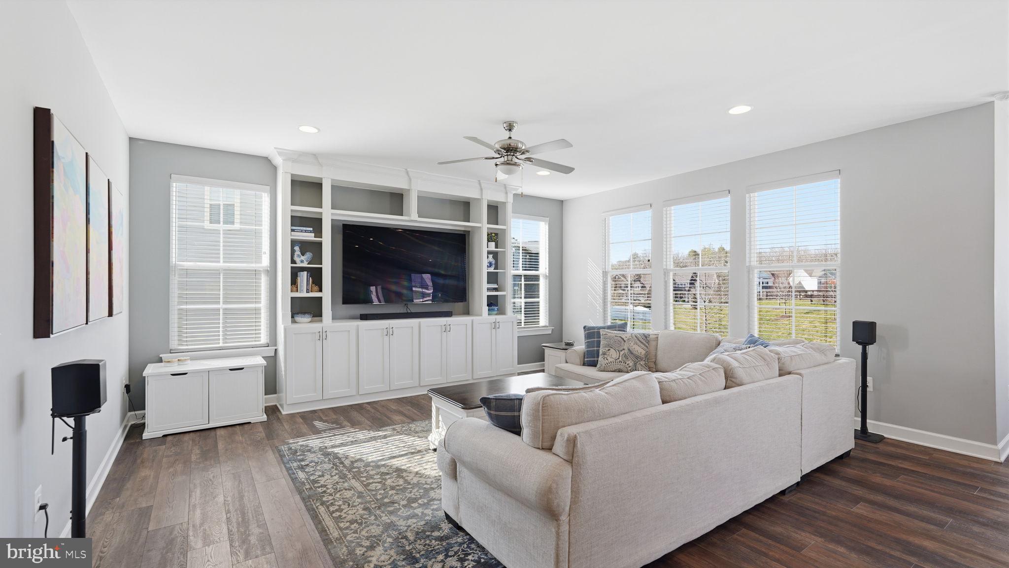 EMBREY MILL - Residential
