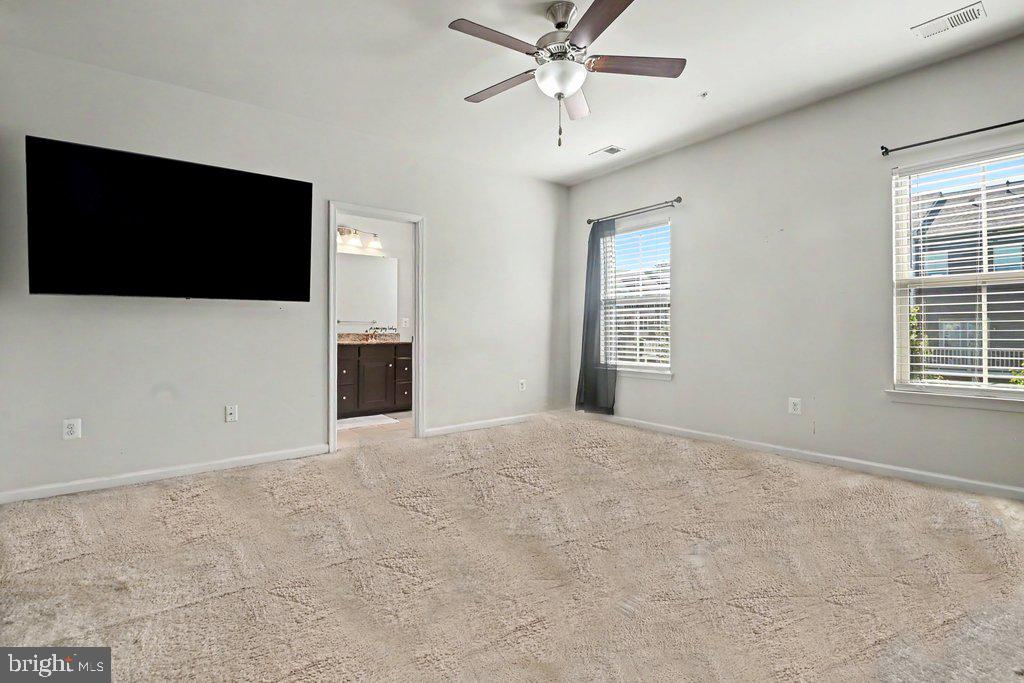 PONDVIEW - Residential