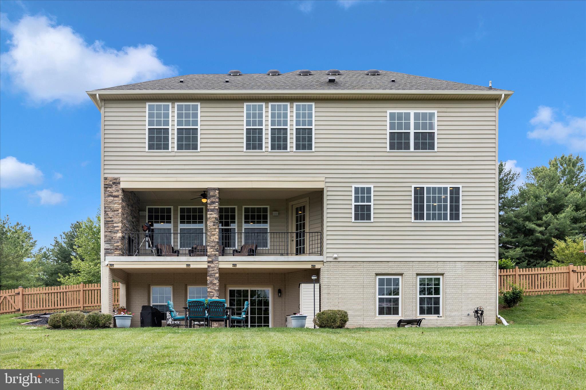 SABER RIDGE - Residential