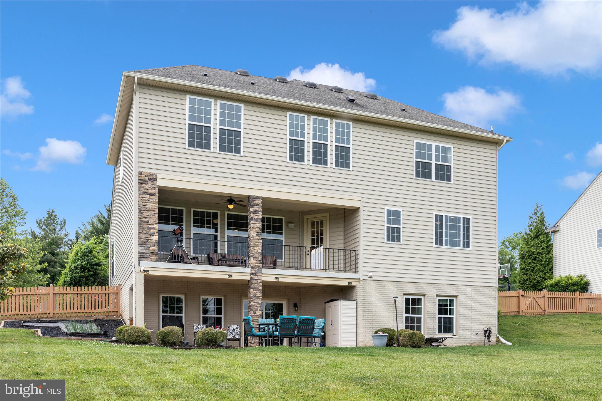 SABER RIDGE - Residential