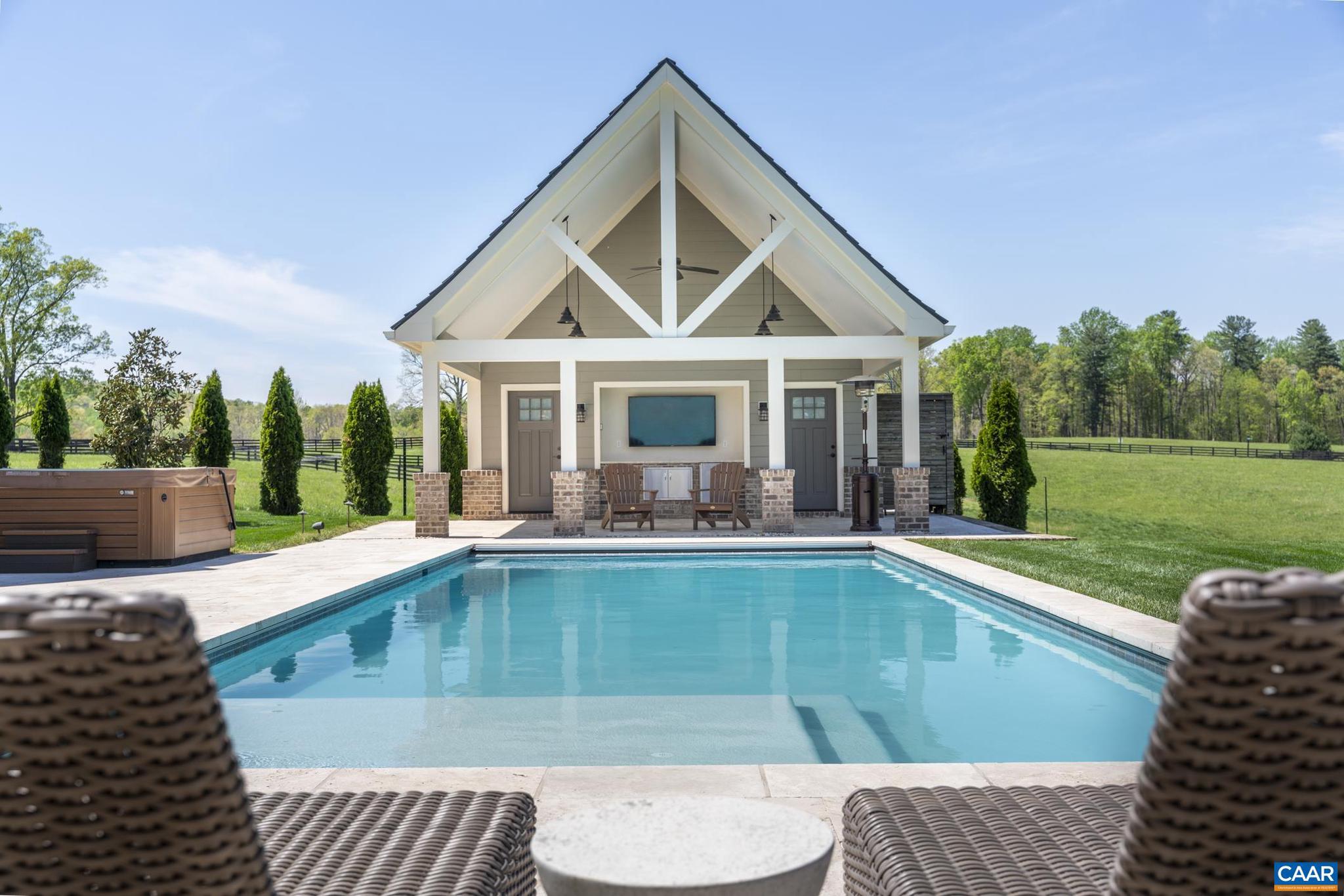 FRAYS GRANT - Residential