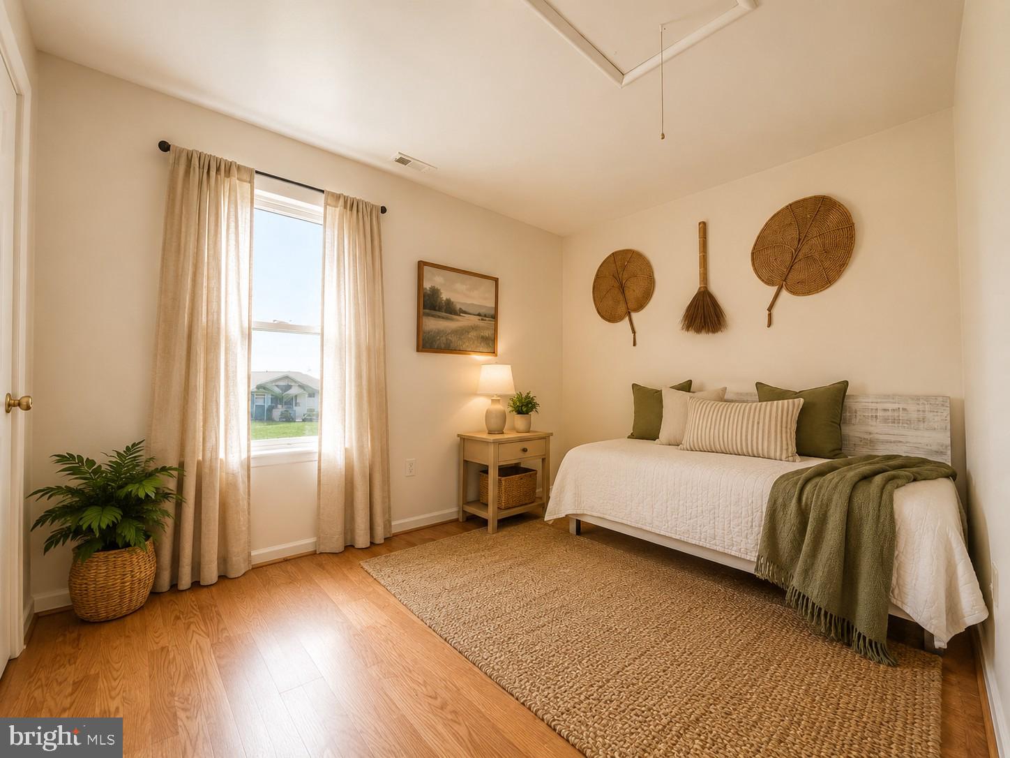 KNIGHTS LANDING - Residential