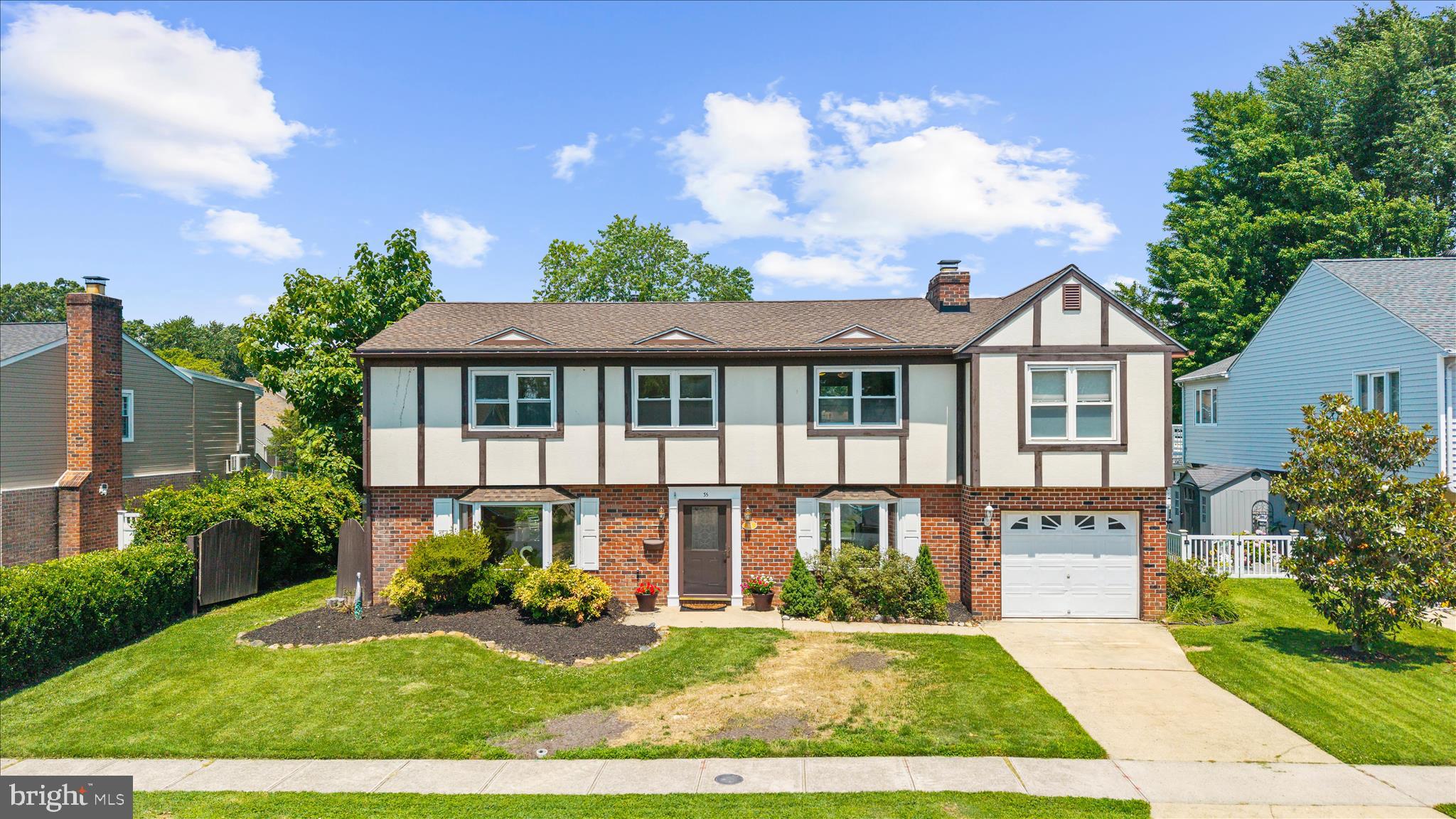 RUMSEY ISLAND - Residential