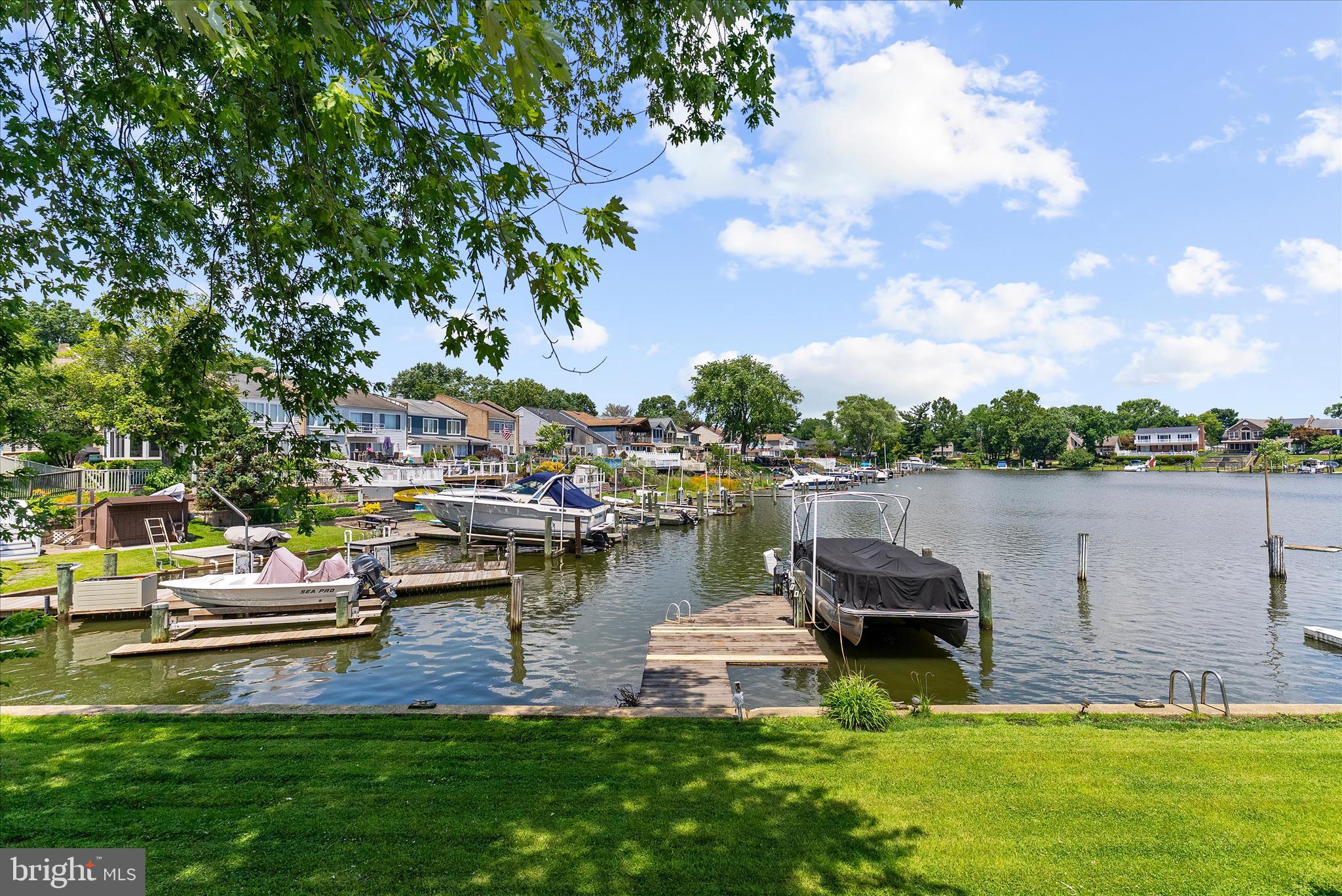 RUMSEY ISLAND - Residential
