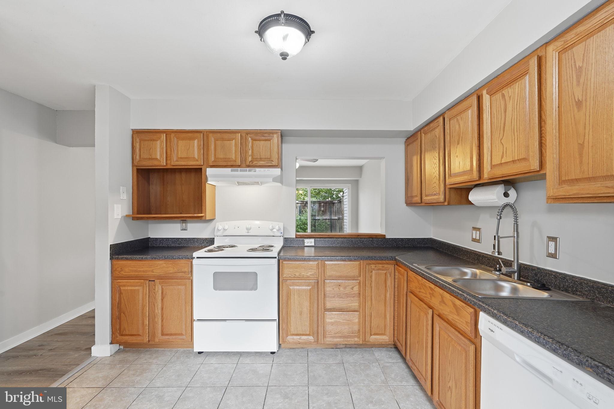 PROVIDENCE VILLAGE - Residential