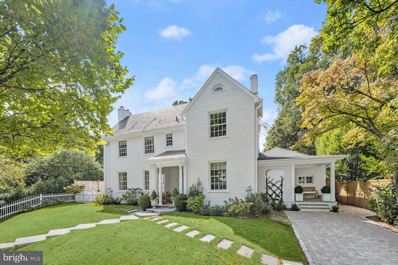 BERKLEY - Residential