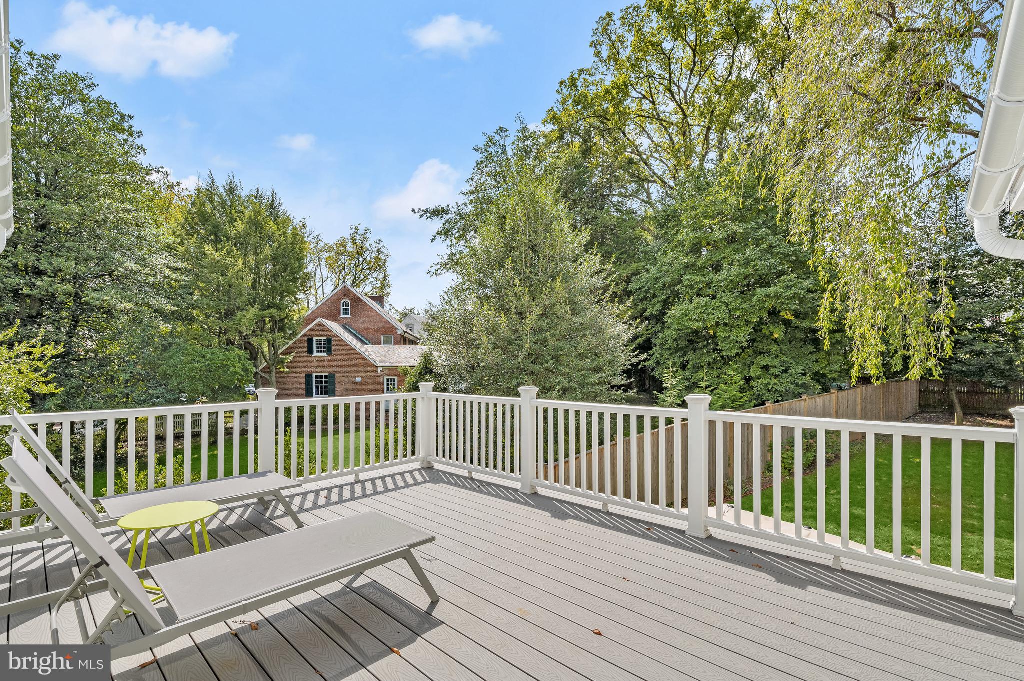 BERKLEY - Residential