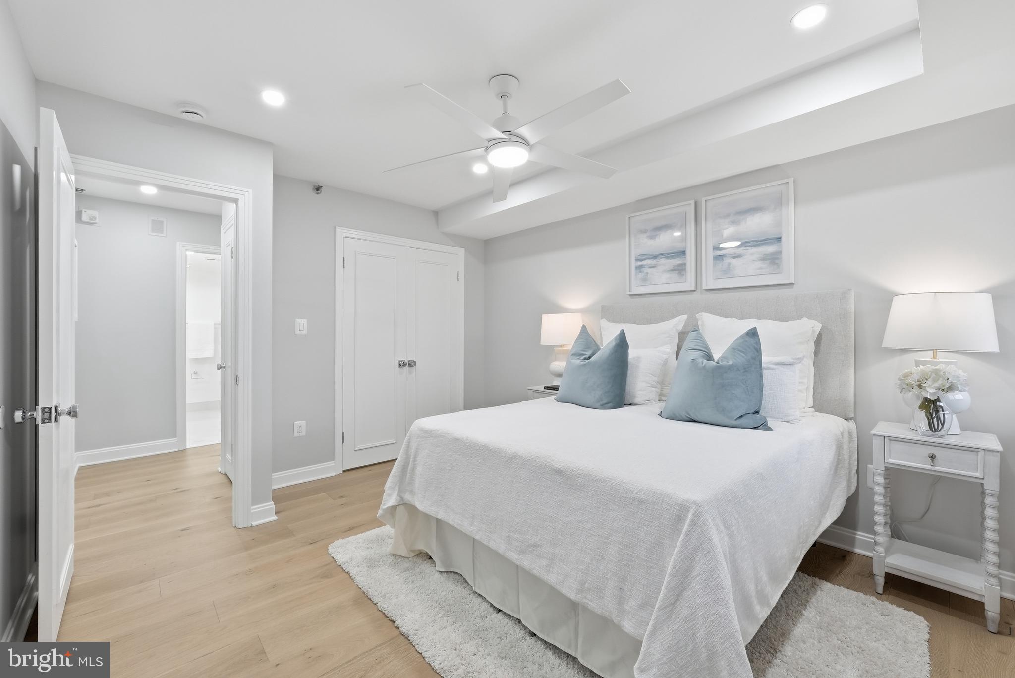 CHEVY CHASE - Residential