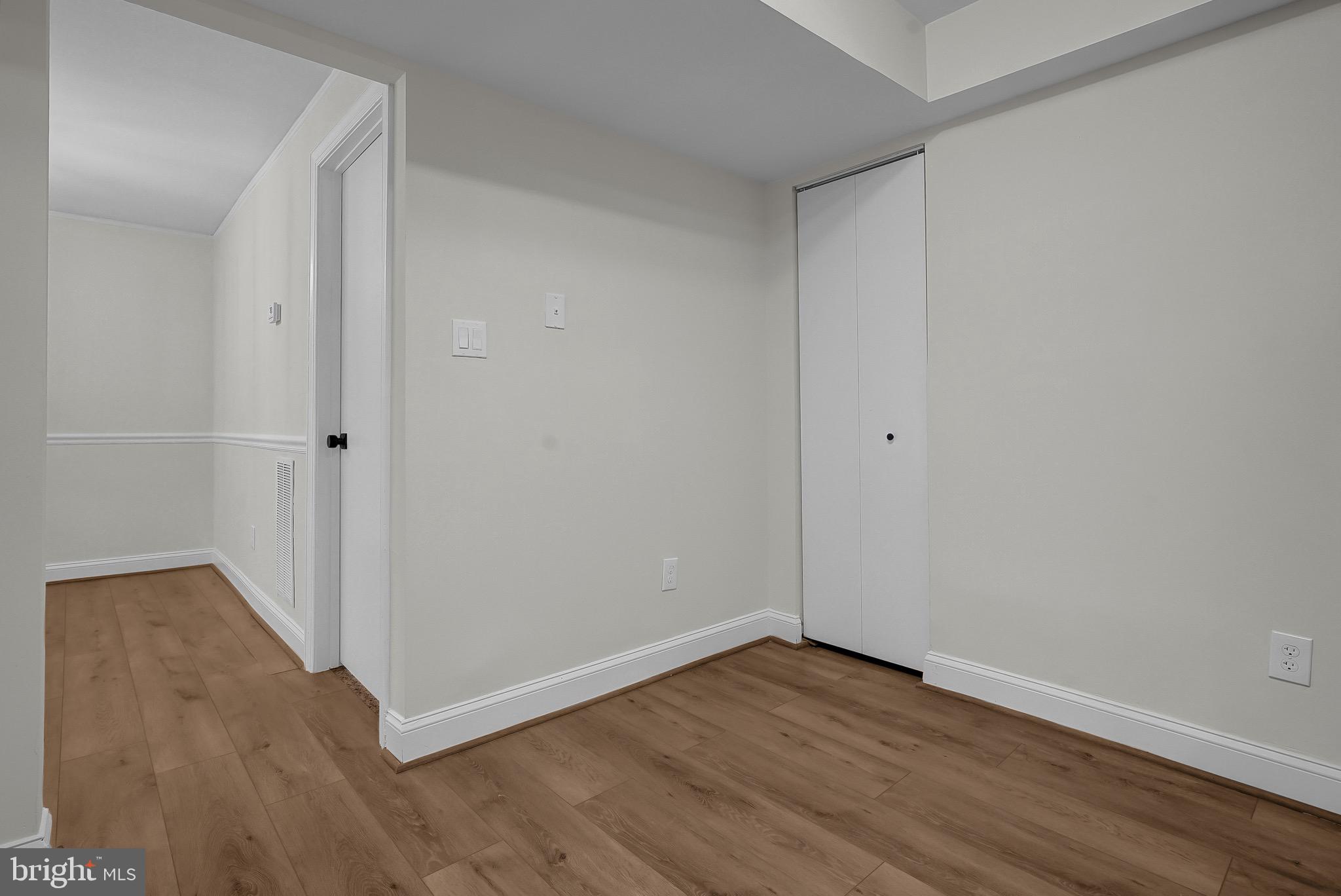 KEENE MILL WOODS - Residential