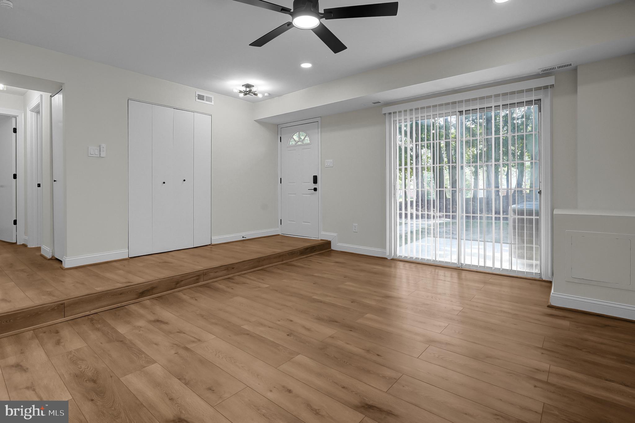 KEENE MILL WOODS - Residential
