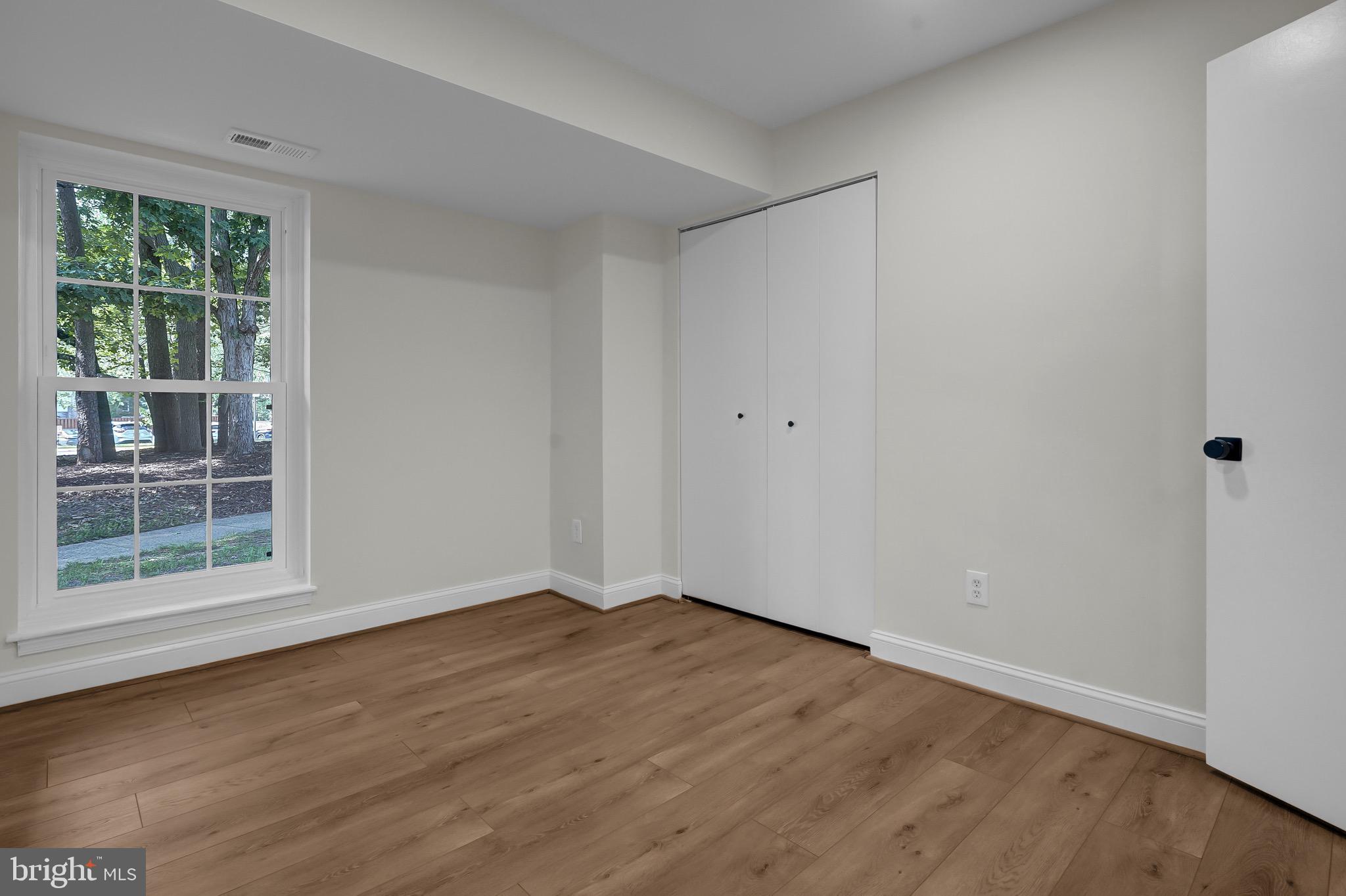 KEENE MILL WOODS - Residential