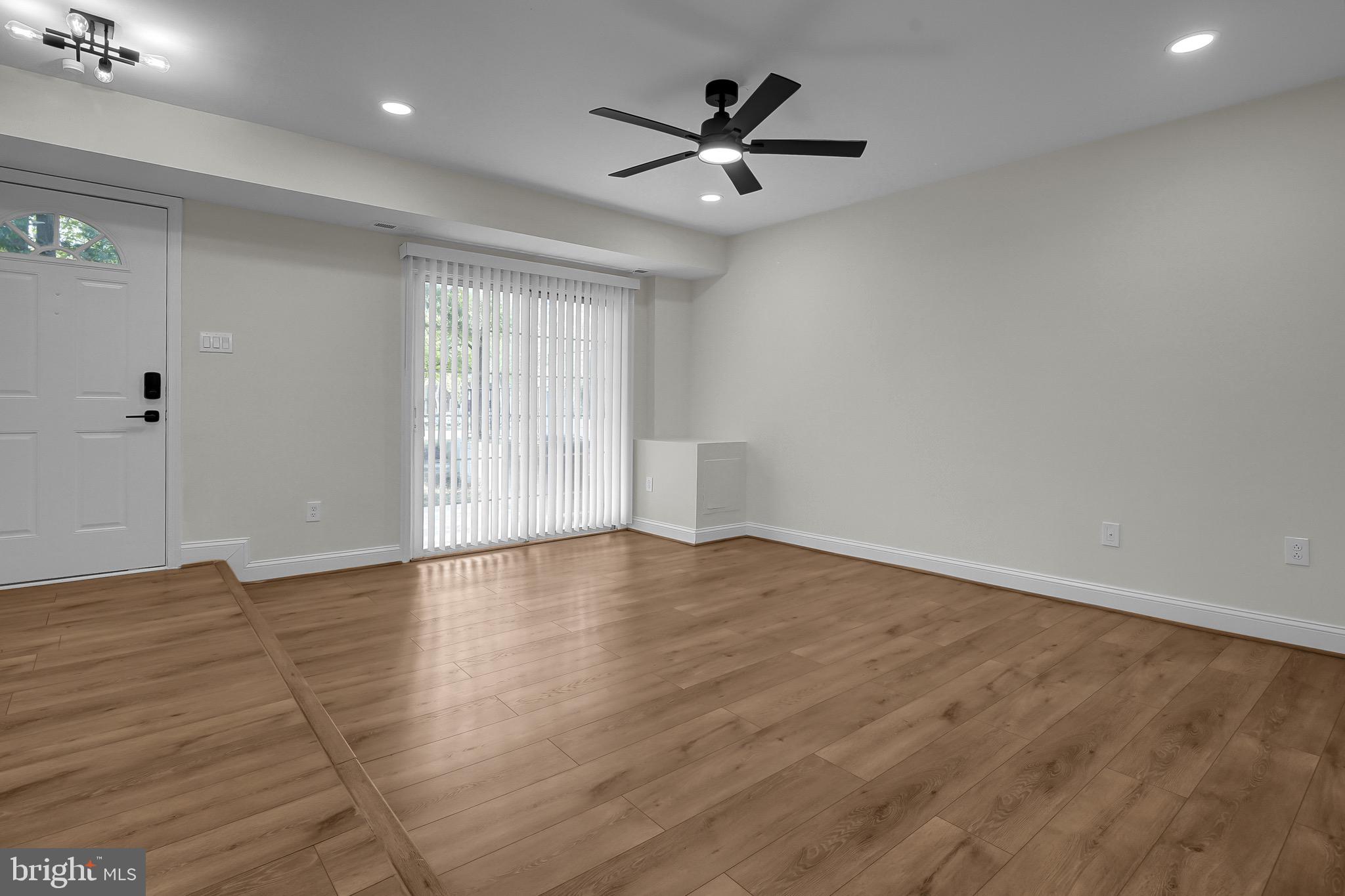 KEENE MILL WOODS - Residential
