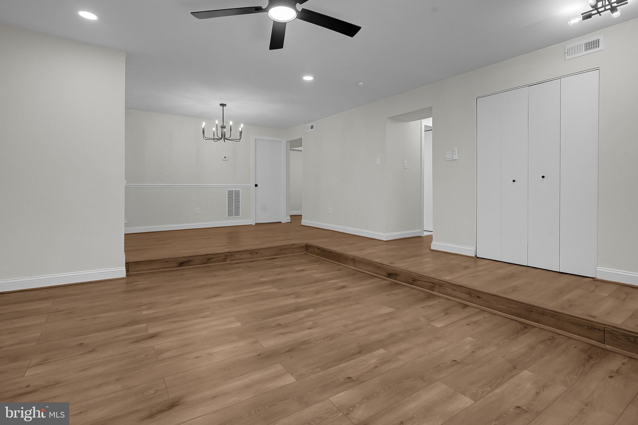 KEENE MILL WOODS - Residential