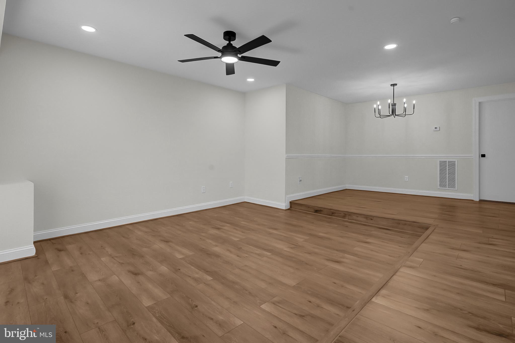 KEENE MILL WOODS - Residential